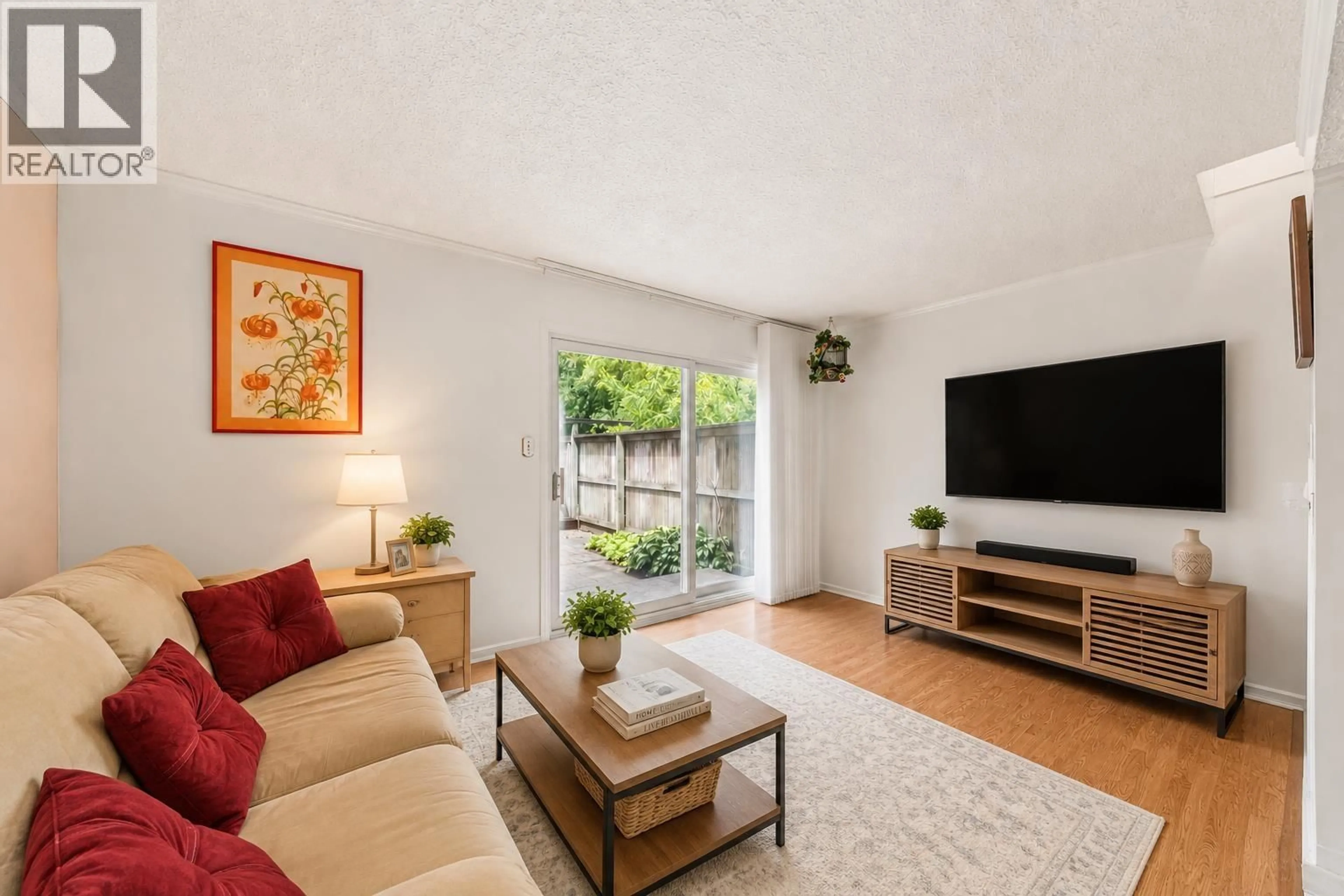 Living room with furniture, unknown for 5 - 3550 49TH AVENUE, Vancouver British Columbia V5S1M4