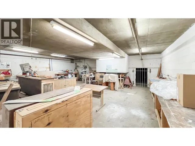 205 - 8430 JELLICOE STREET, Vancouver 4