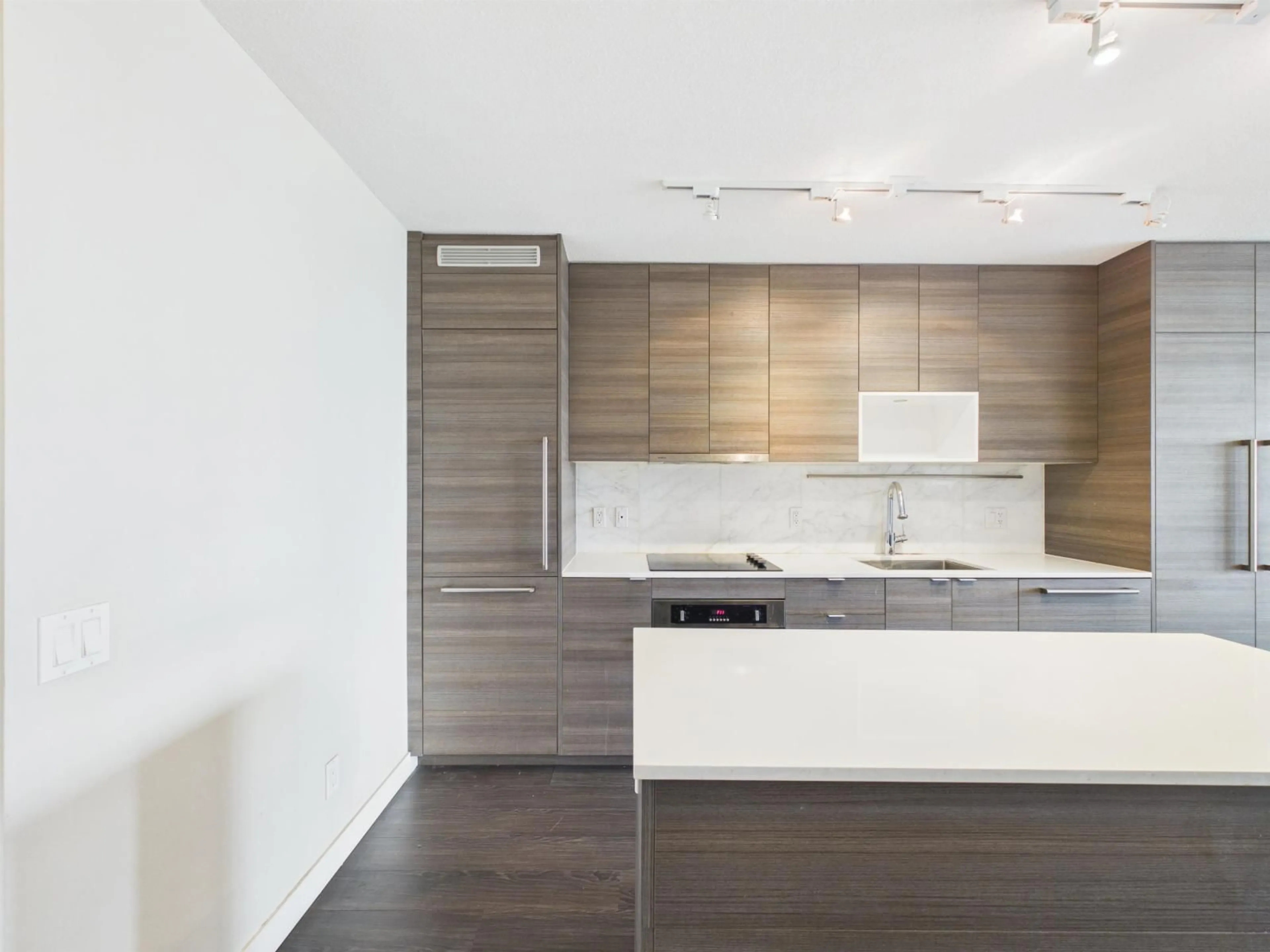 Open concept kitchen, unknown for 1207 - 13398 104 AVENUE, Surrey British Columbia V3T1V6