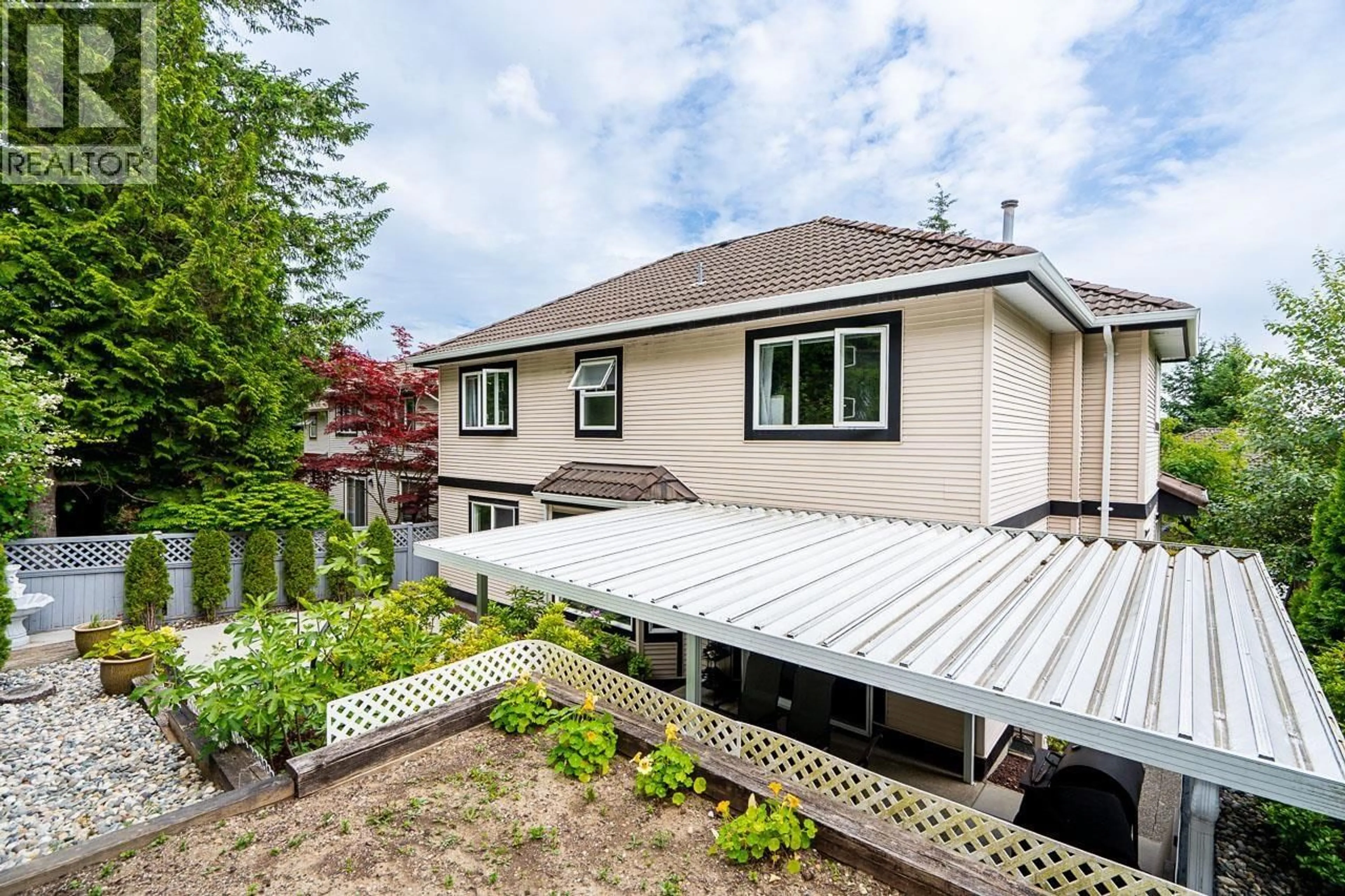 Unknown for 1687 PLATEAU CRESCENT, Coquitlam British Columbia V3E3B3