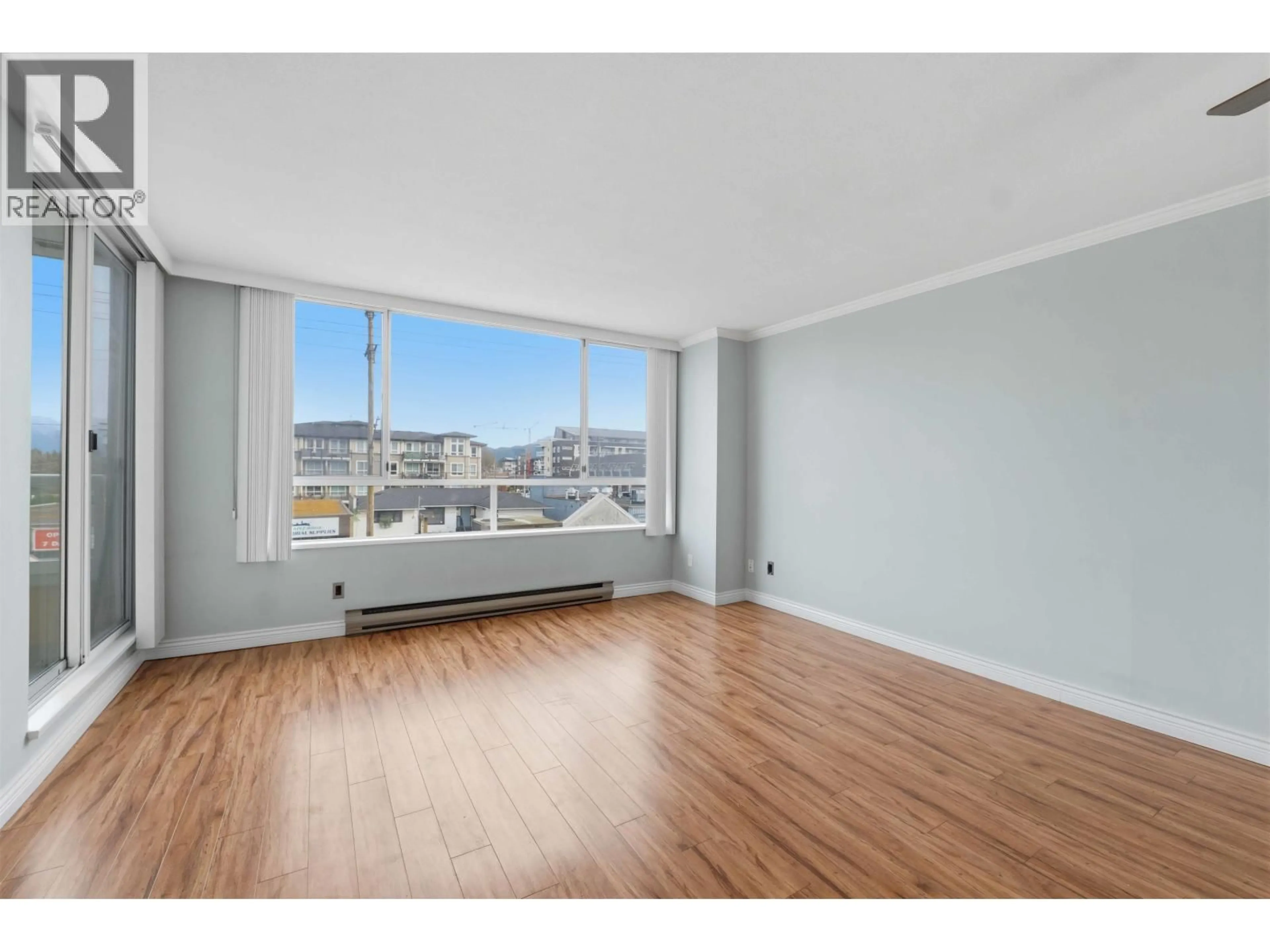 A pic of a room for 202 - 11980 222 STREET, Maple Ridge British Columbia V2X0L8
