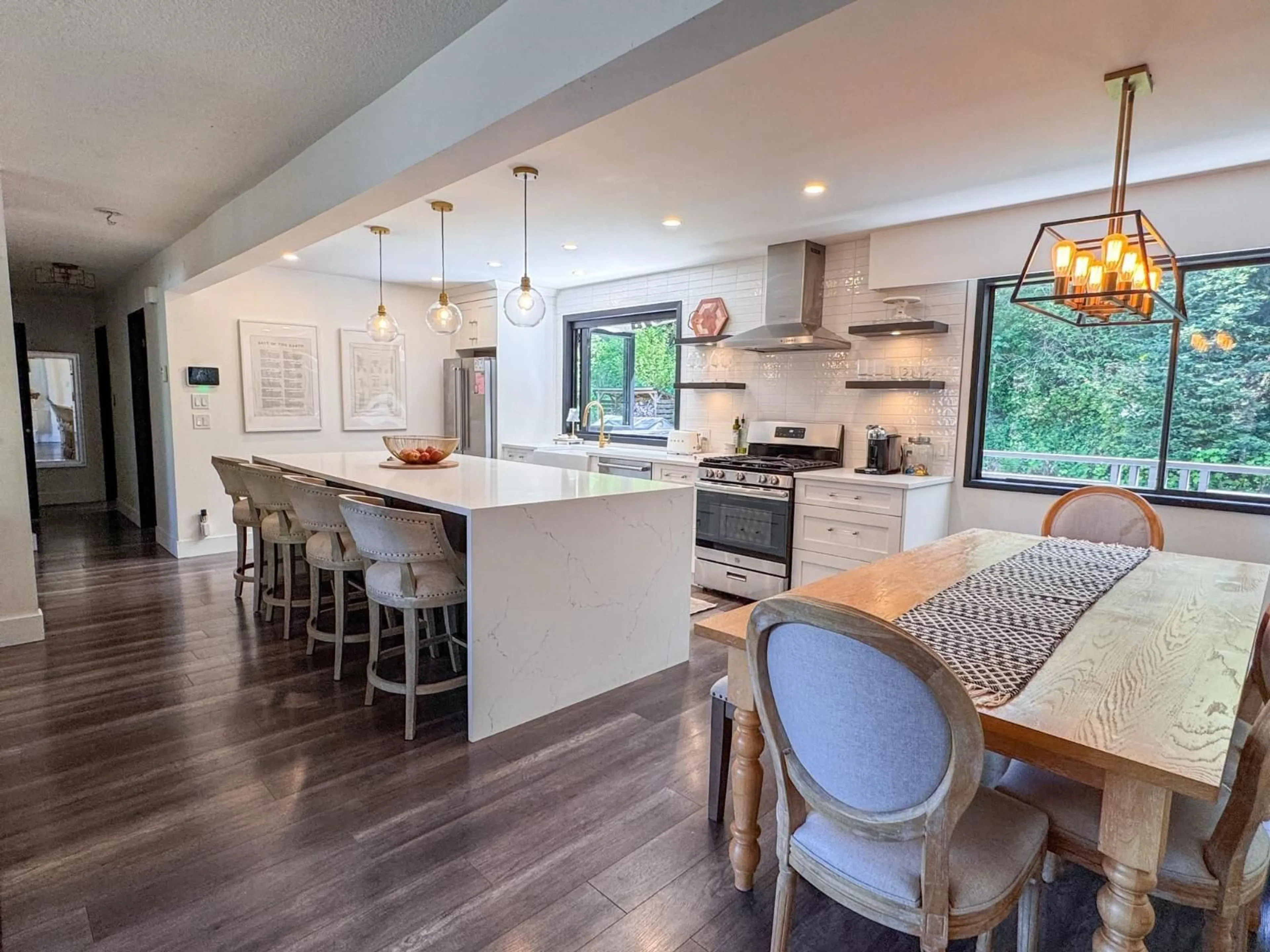 Open concept kitchen, unknown for 35014 HIGH DRIVE, Abbotsford British Columbia V2S4P6