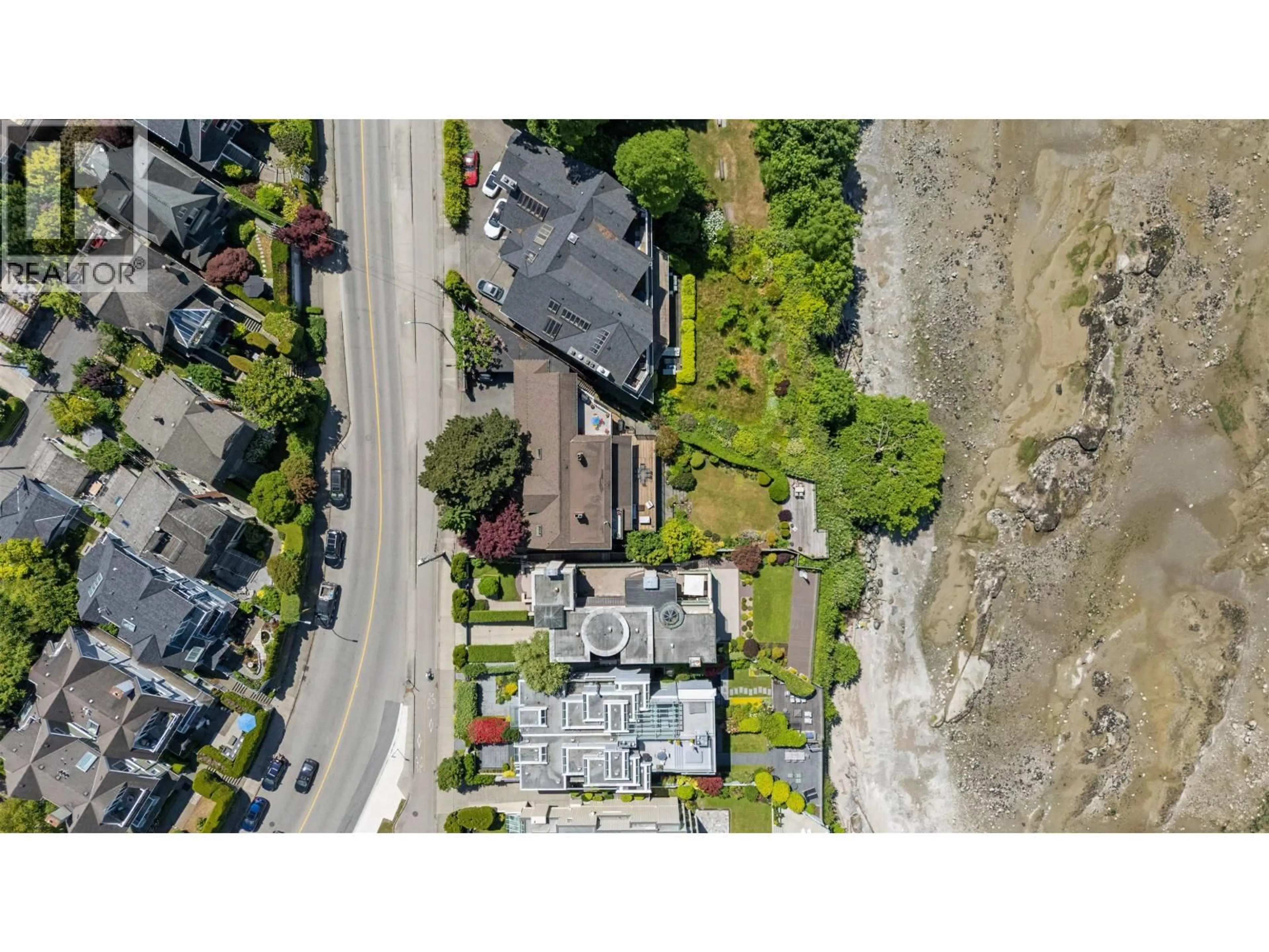 A pic from outside/outdoor area/front of a property/back of a property/a pic from drone, street for 2651 POINT GREY ROAD, Vancouver British Columbia V6K1A4