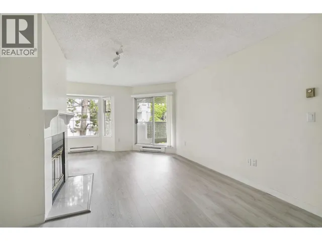 218 - 7591 MOFFATT ROAD, Richmond 4