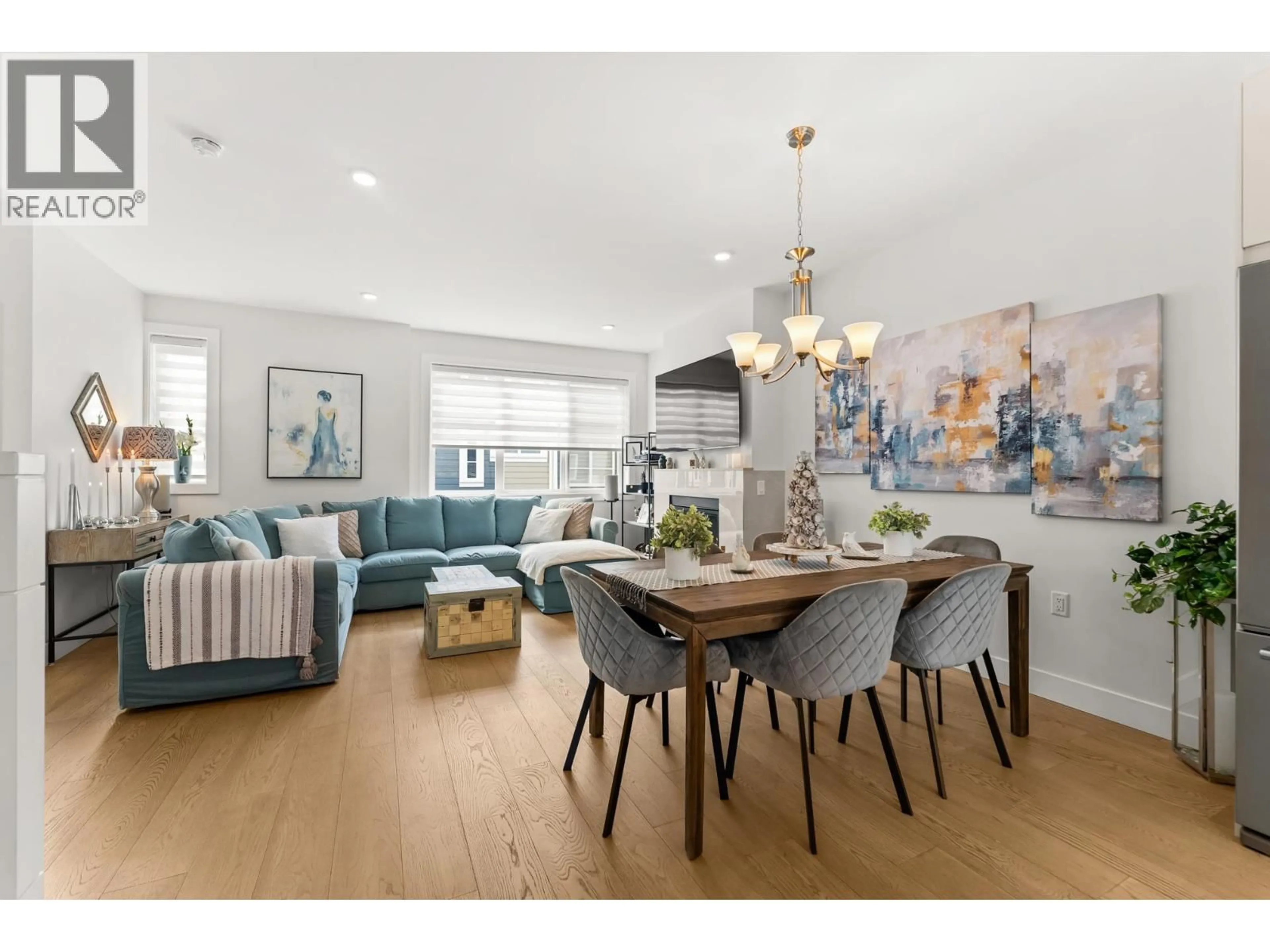 Open concept kitchen, wood/laminate floor for 31 - 5377 8A AVENUE, Tsawwassen British Columbia V4M0E2
