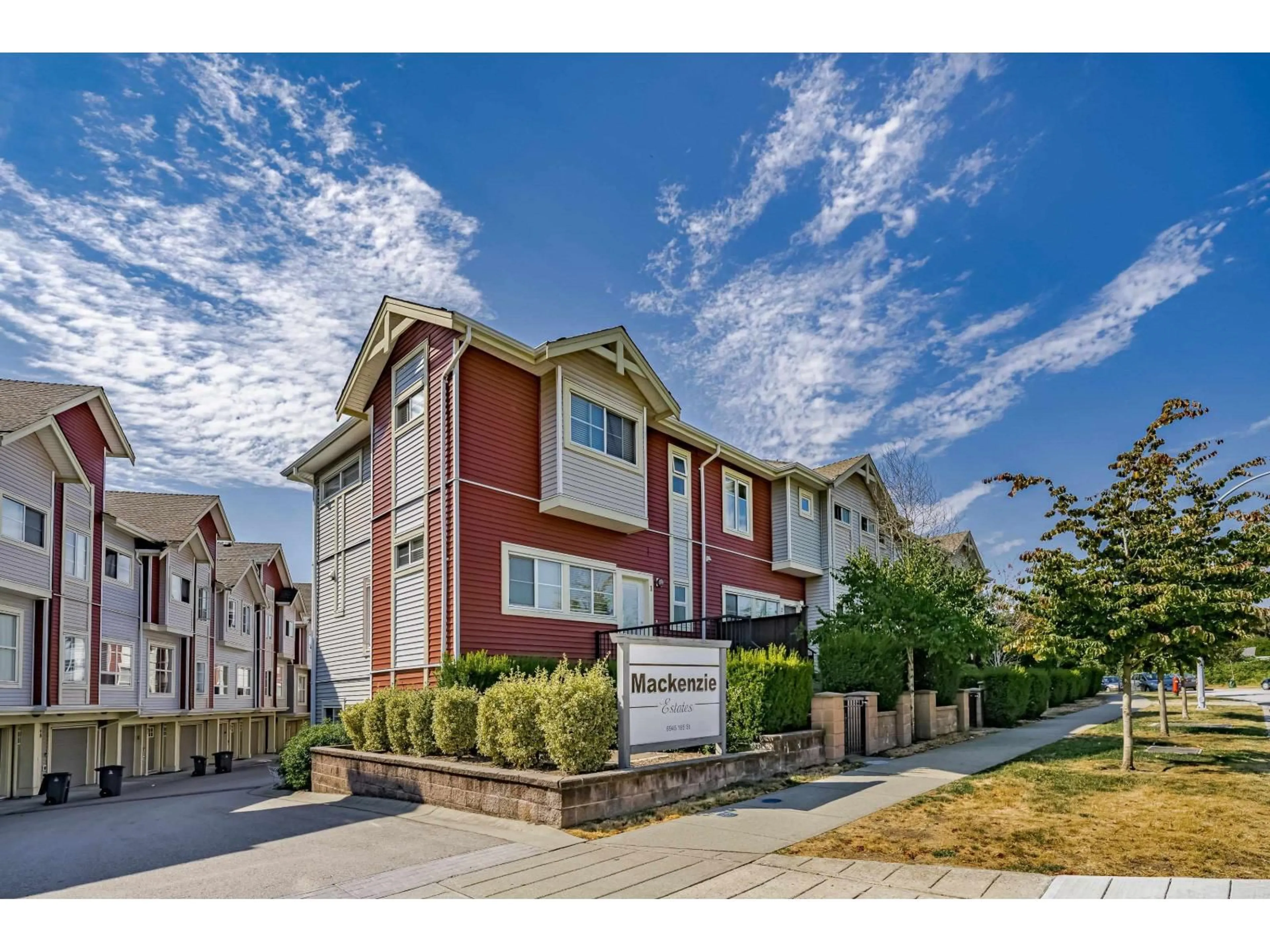 Unknown for 14 - 6945 185 STREET, Surrey British Columbia V4N6N4