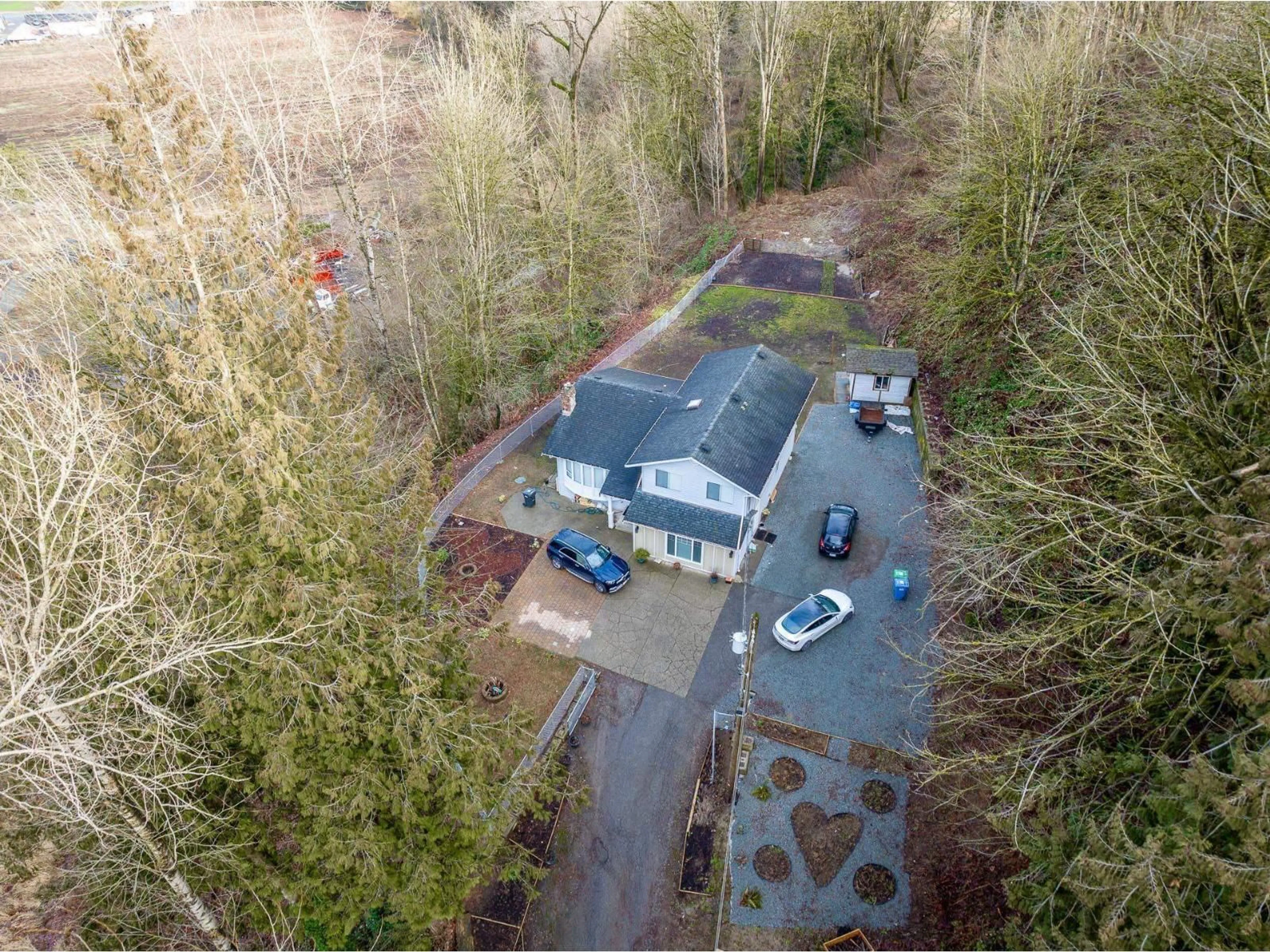 A pic from outside/outdoor area/front of a property/back of a property/a pic from drone, unknown for 4210 GLADWIN ROAD, Abbotsford British Columbia V4X1W6