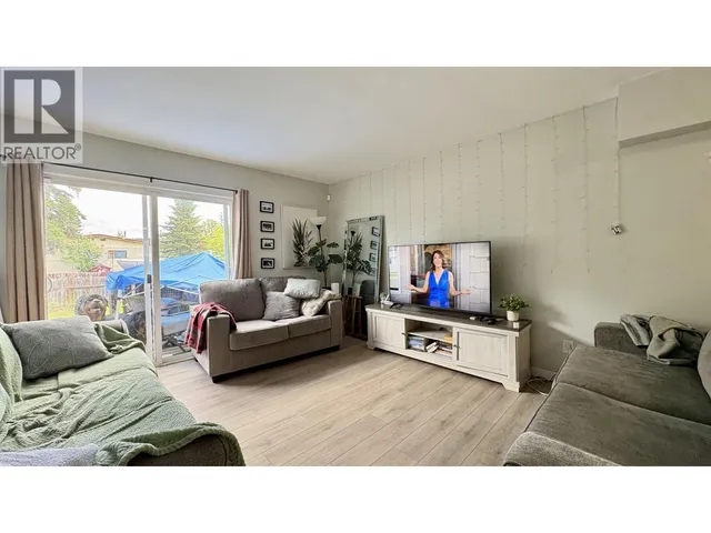 2128 QUINCE STREET, Prince George 2