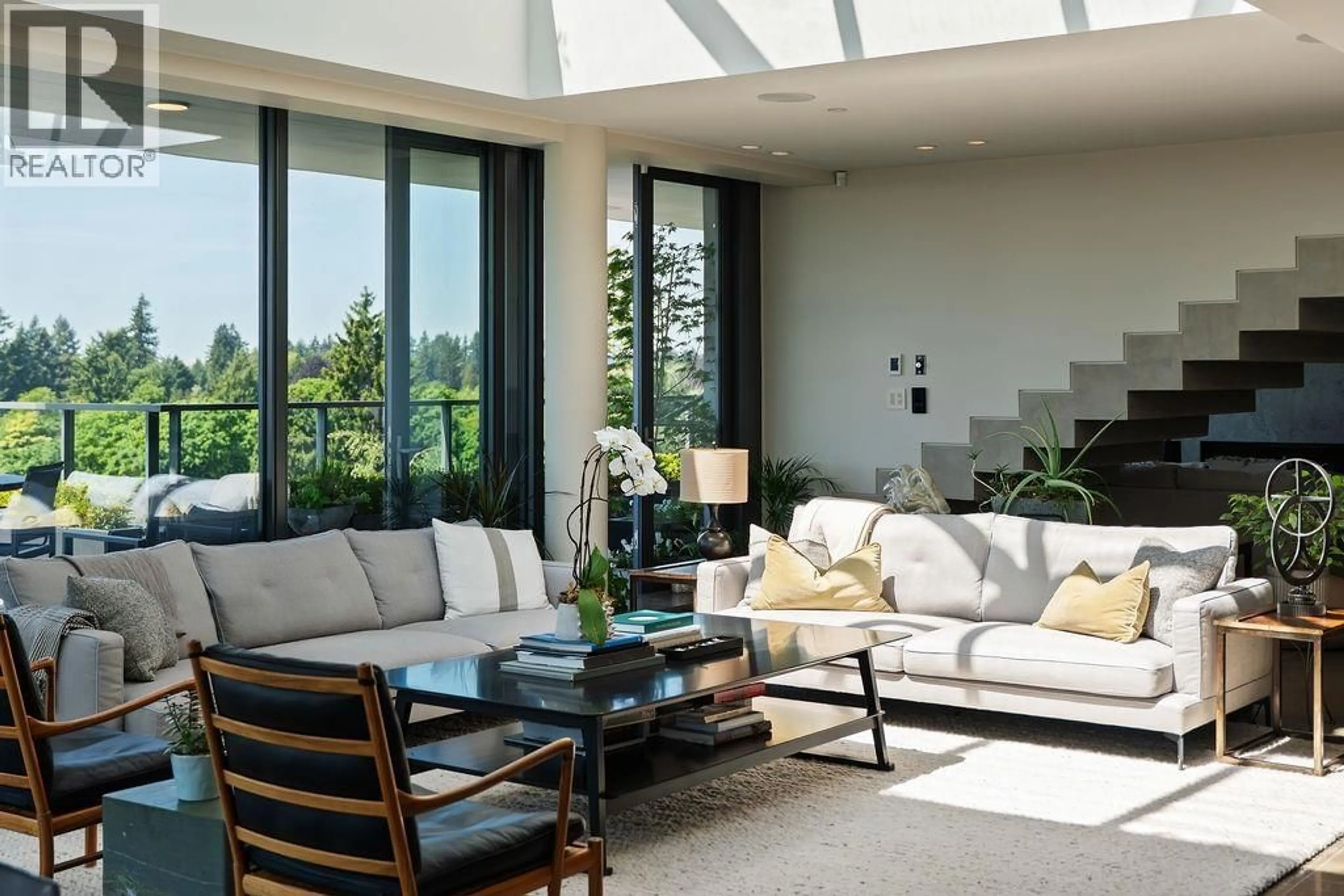 Living room with furniture, unknown for 508 - 2102 48TH AVENUE, Vancouver British Columbia V6M2P5