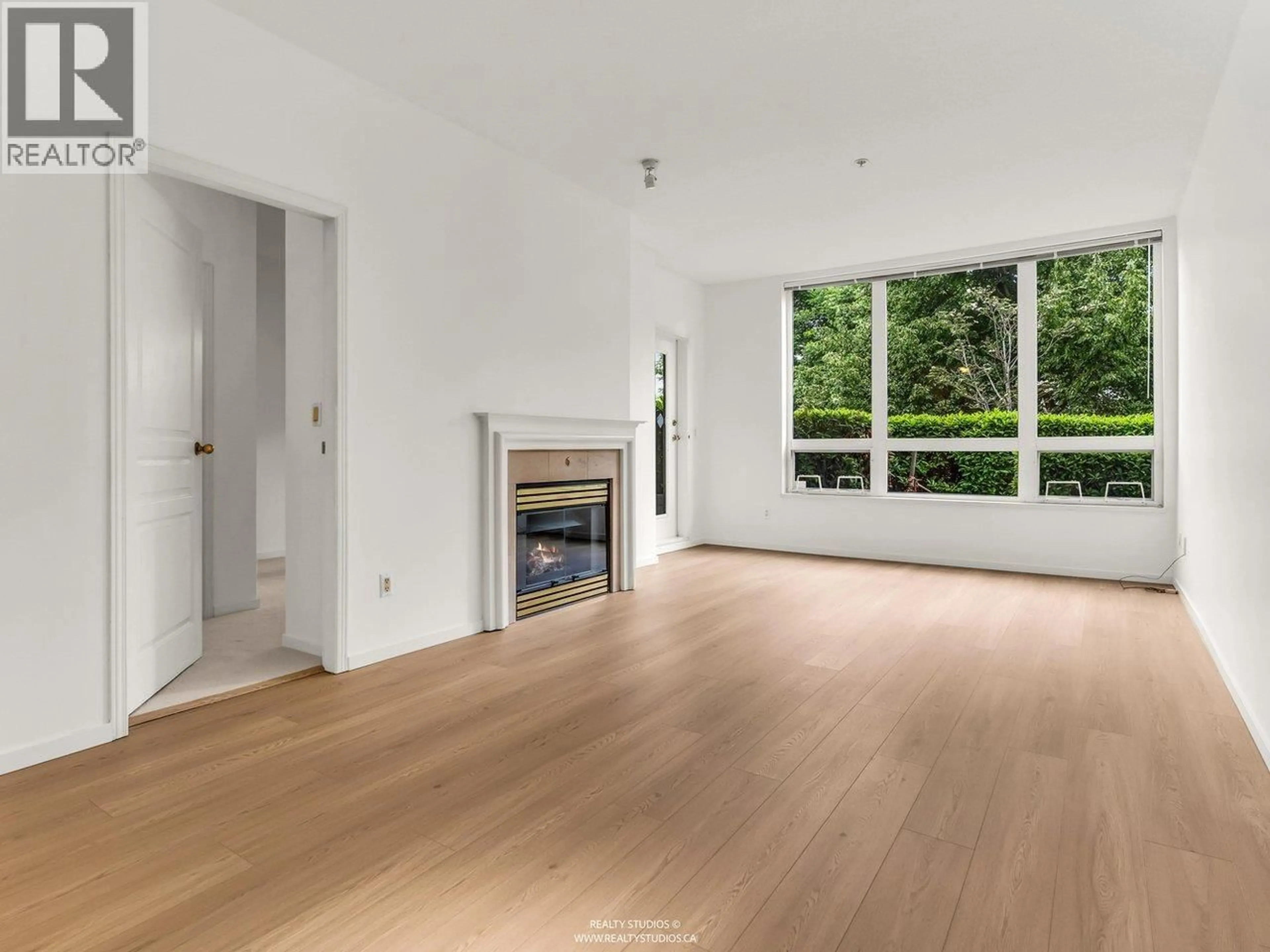 A pic of a room for 111 - 5800 ANDREWS ROAD, Richmond British Columbia V7E6M2