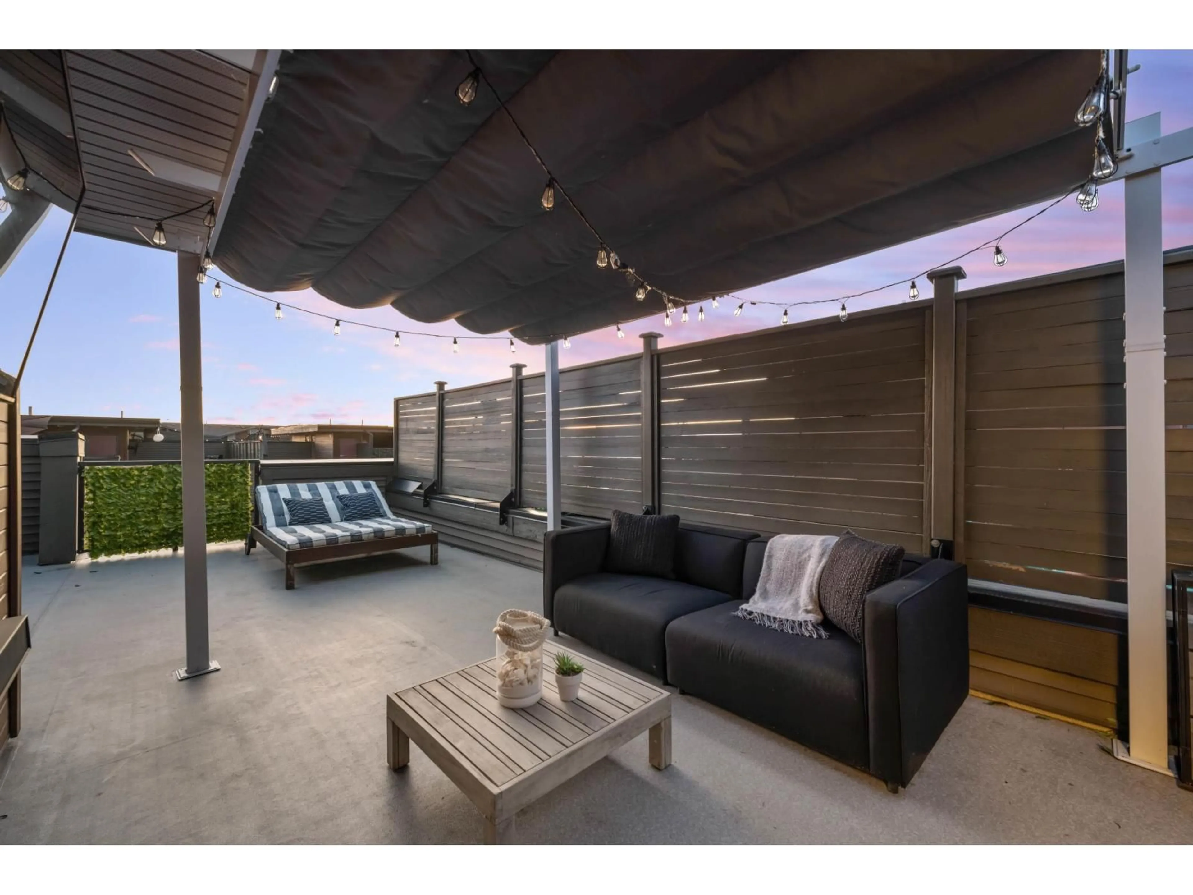 Patio, street for 83 - 7811 209 STREET, Langley British Columbia V2Y0P2
