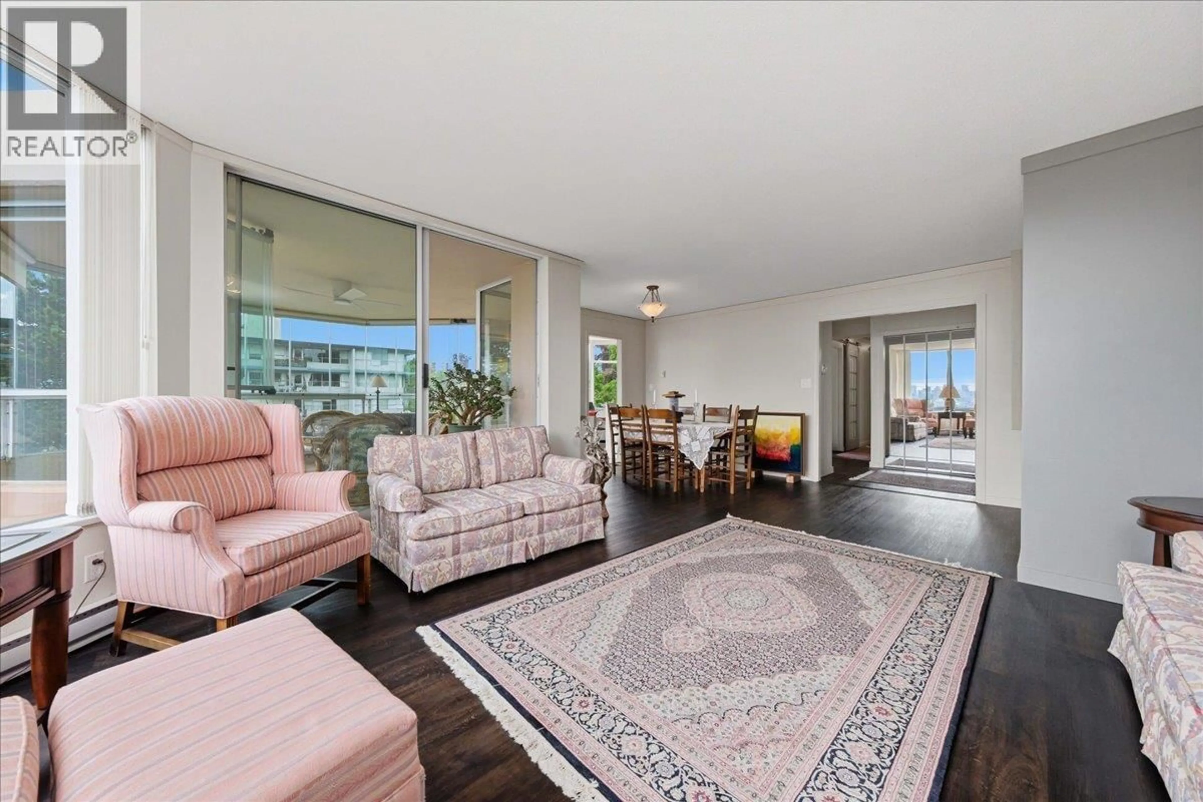 Living room with furniture, unknown for 102 - 123 KEITH ROAD, North Vancouver British Columbia V7L1V1
