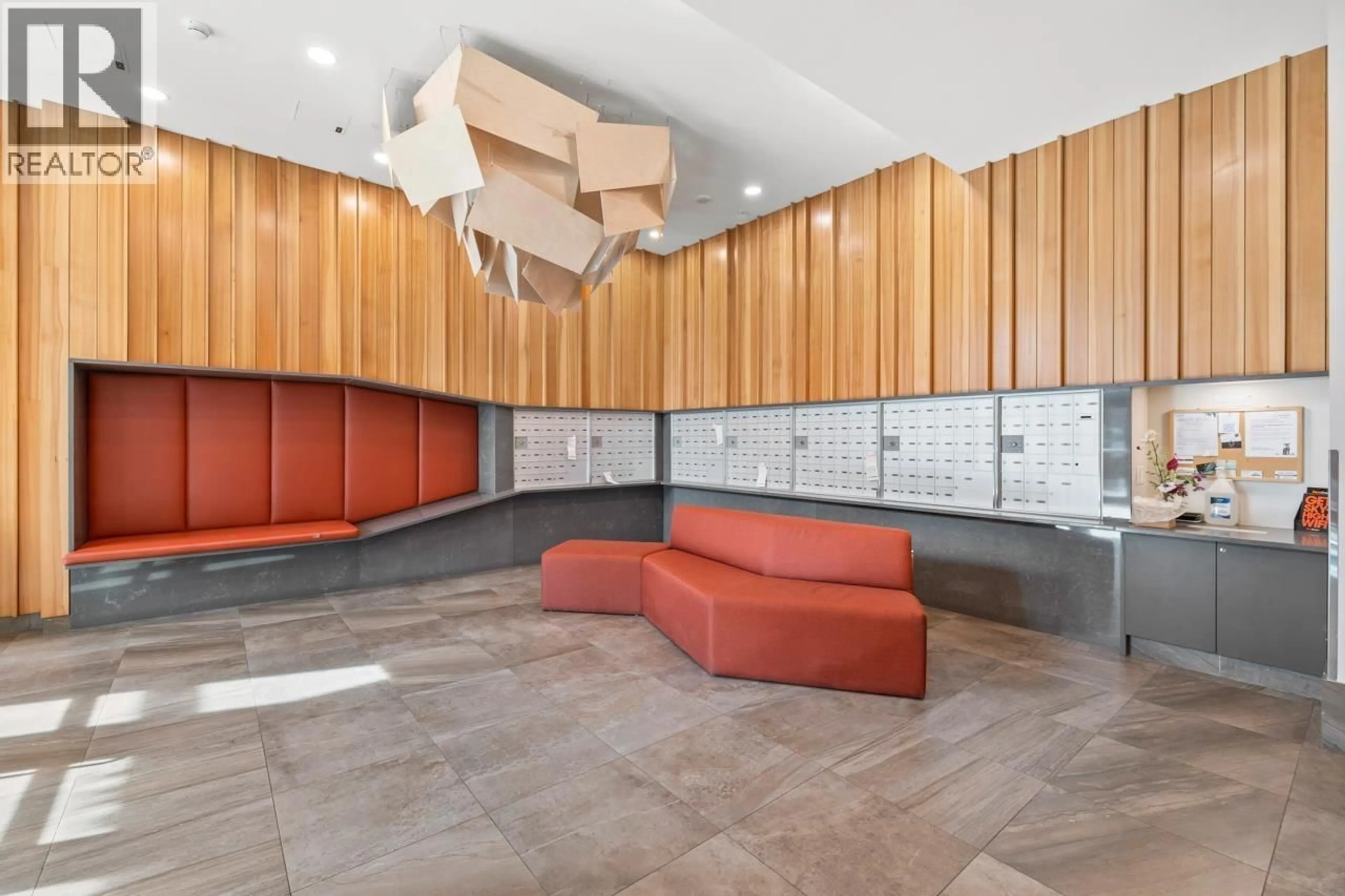 Lobby for 1711 - 285 10 AVENUE, Vancouver British Columbia V5T0H6