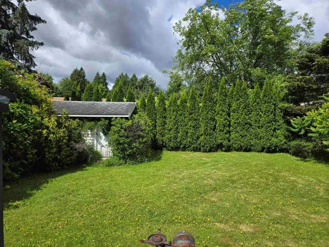 6619 140 STREET, Surrey 4