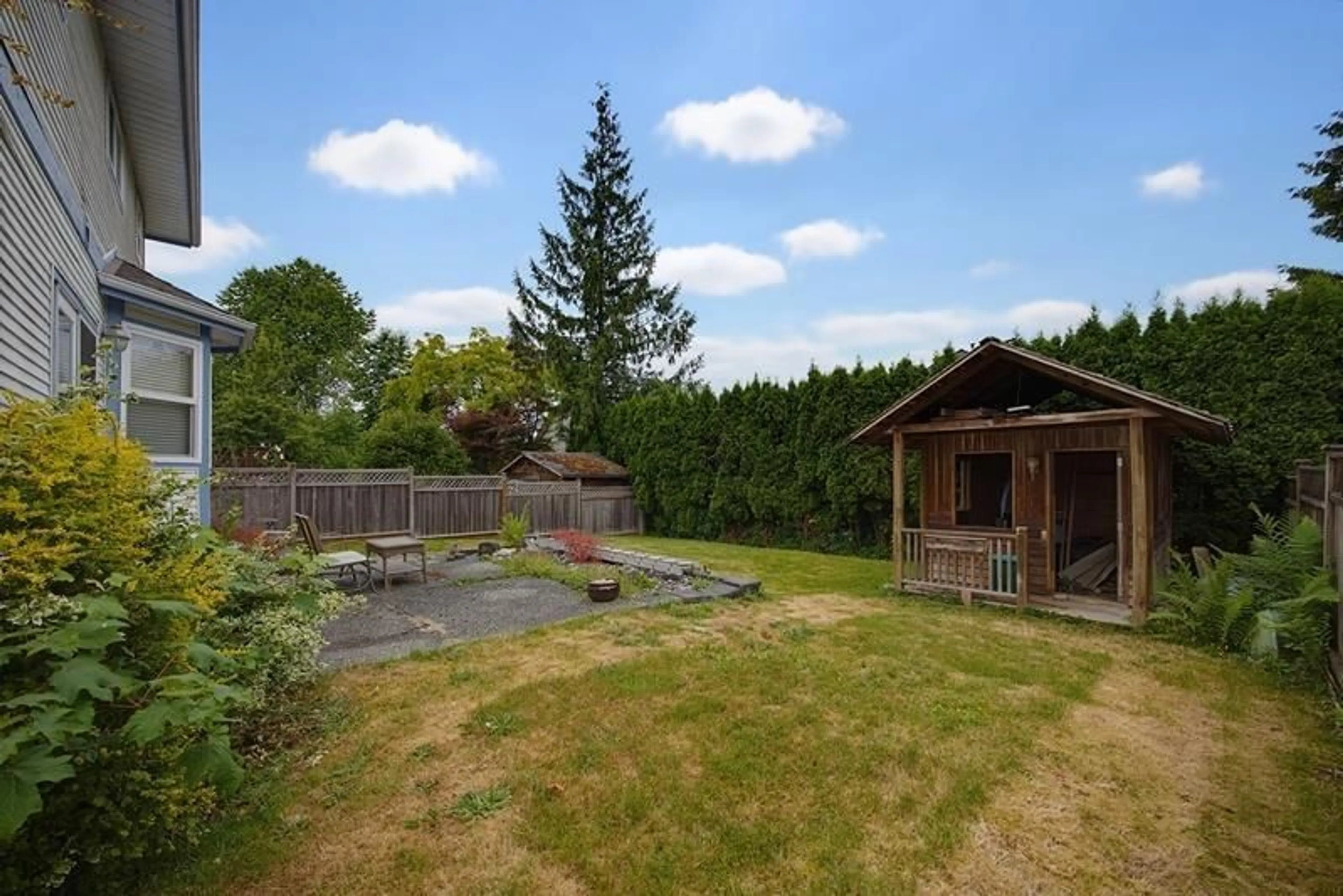 Unknown for 8588 212 STREET, Langley British Columbia V1M2E7