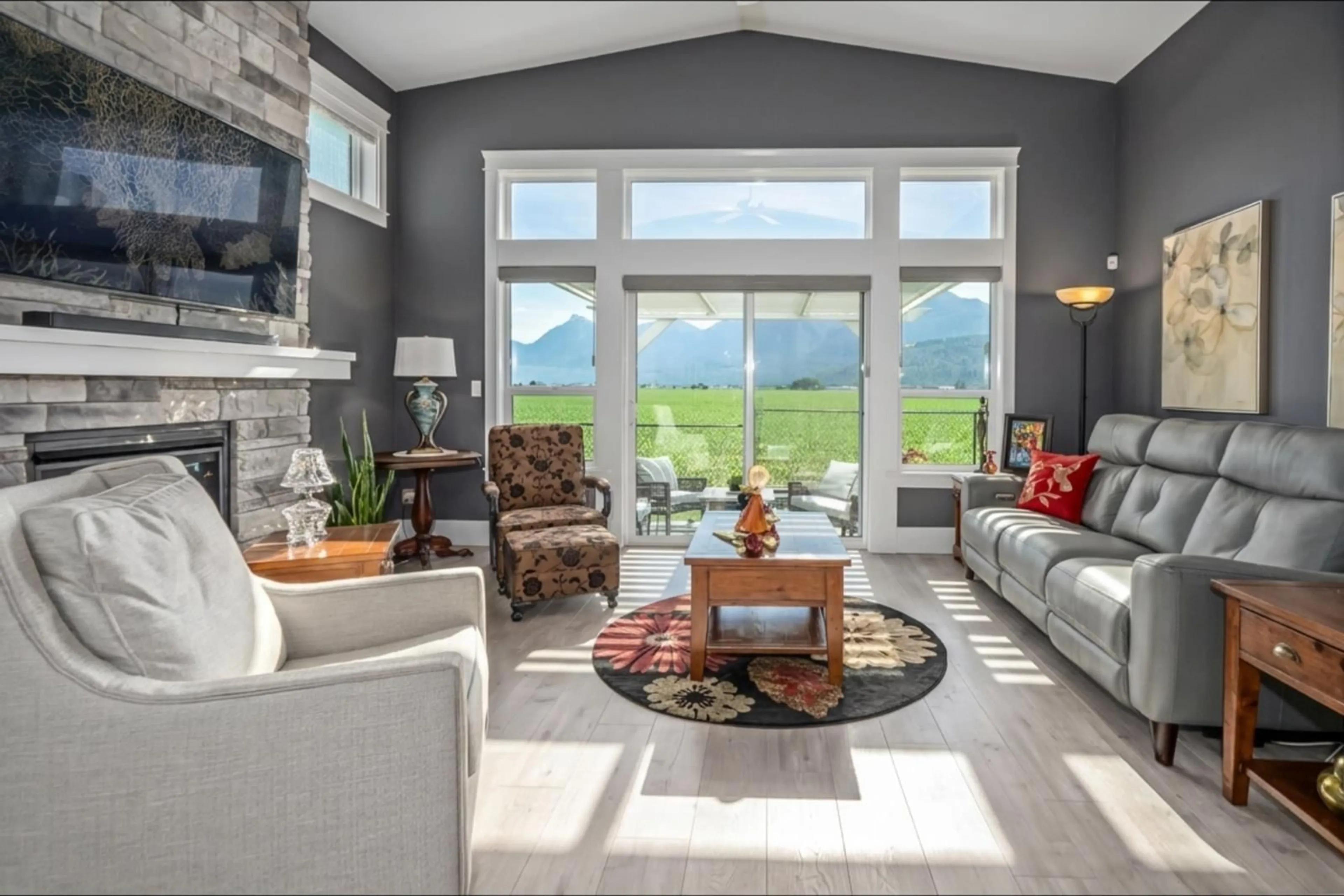 Living room with furniture, unknown for 97 - 46213 HAKWELES ROAD, Chilliwack British Columbia V4Z0C6