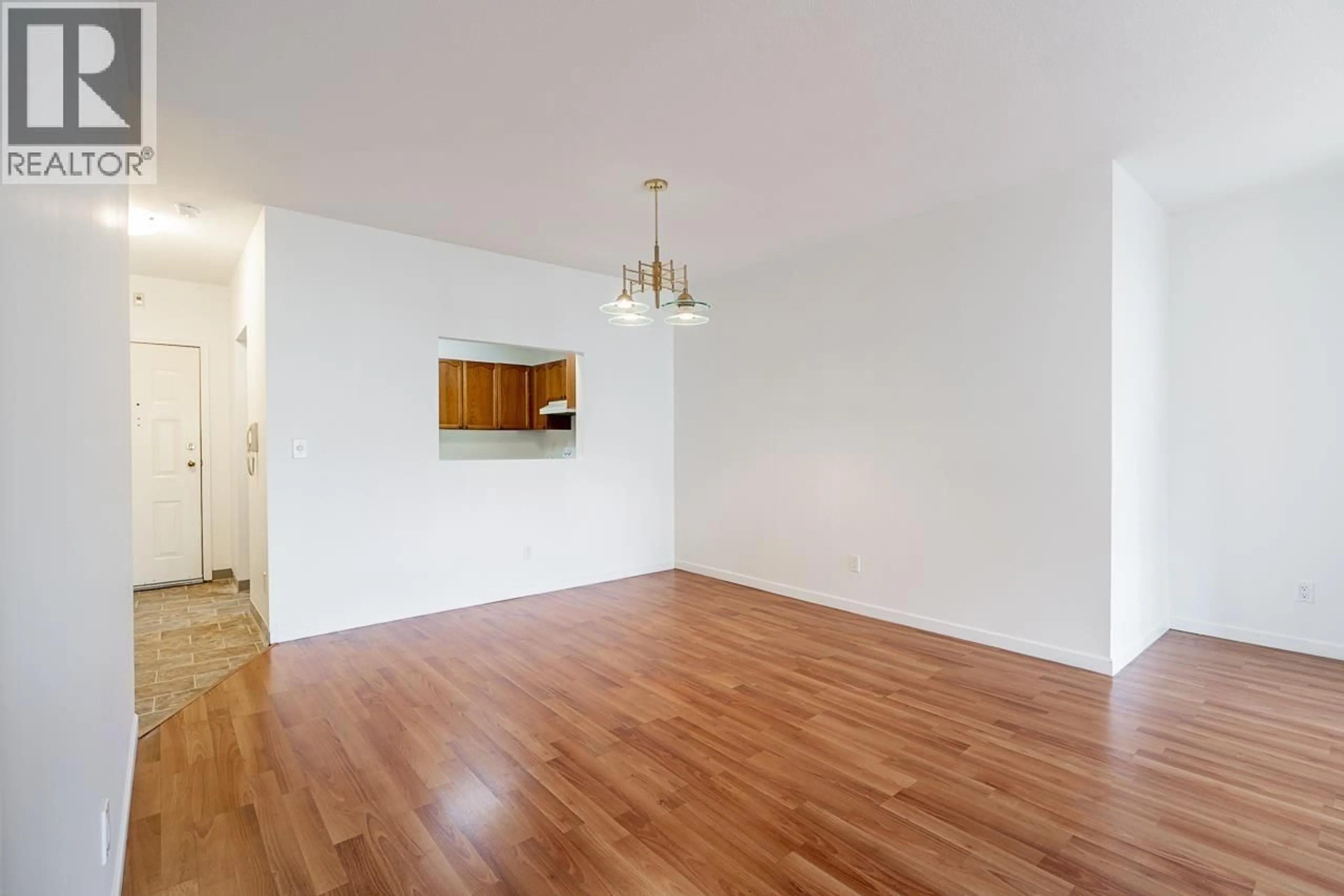 A pic of a room for 208 - 4989 47 AVENUE, Ladner British Columbia V4K1R1