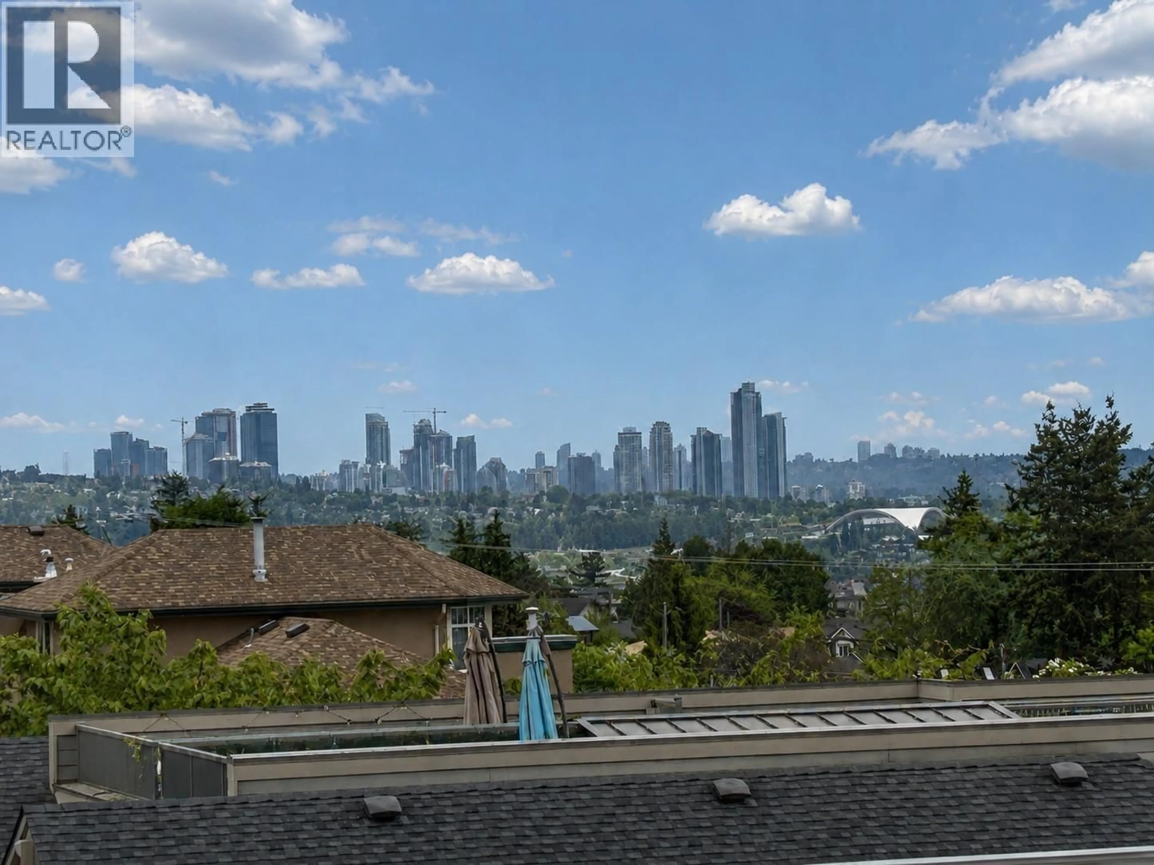 Unknown for 7 - 232 6TH STREET, North Vancouver British Columbia V7L1P5