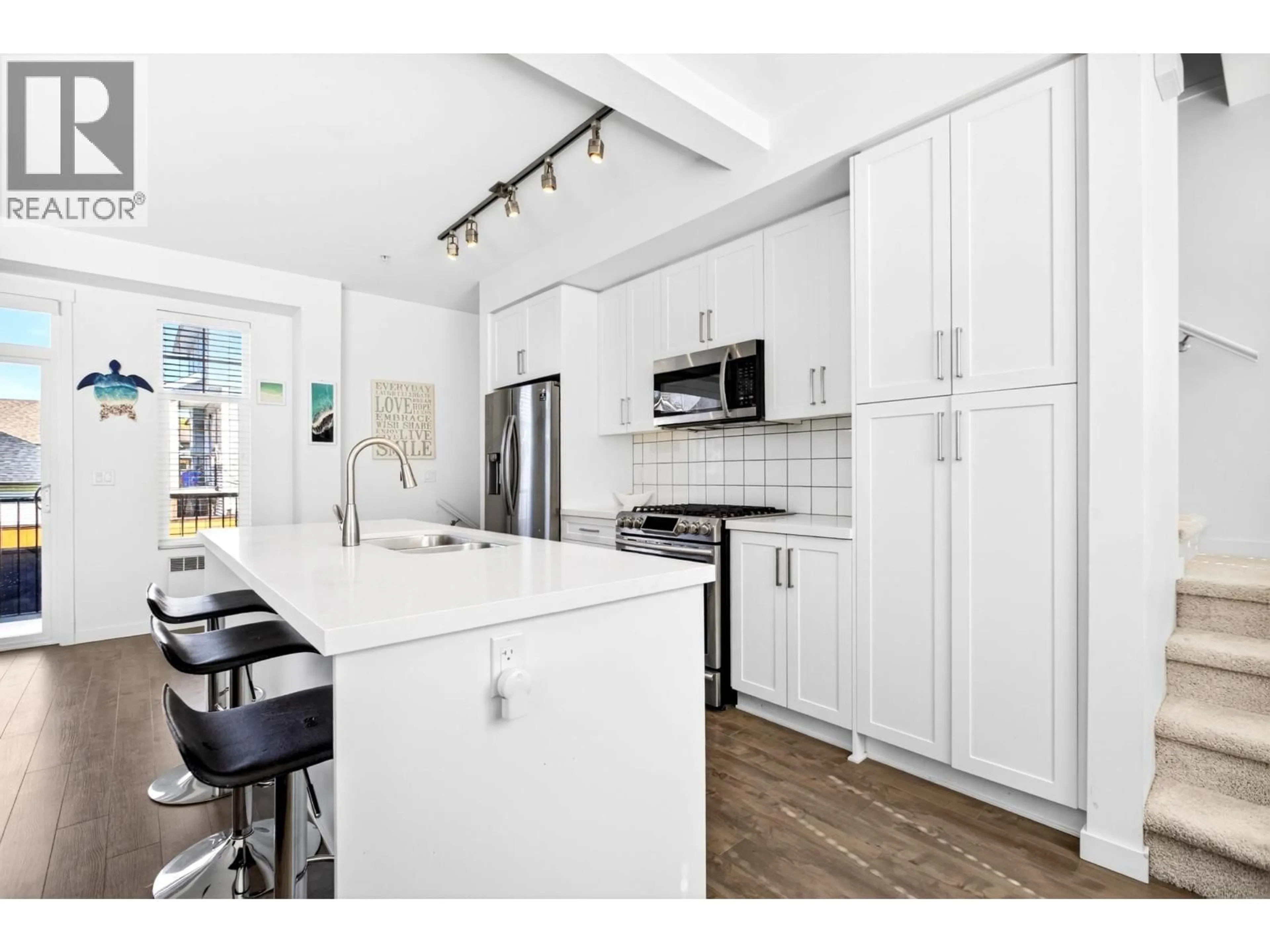 Open concept kitchen, unknown for 7 - 11272 240 STREET, Maple Ridge British Columbia V2W0J8