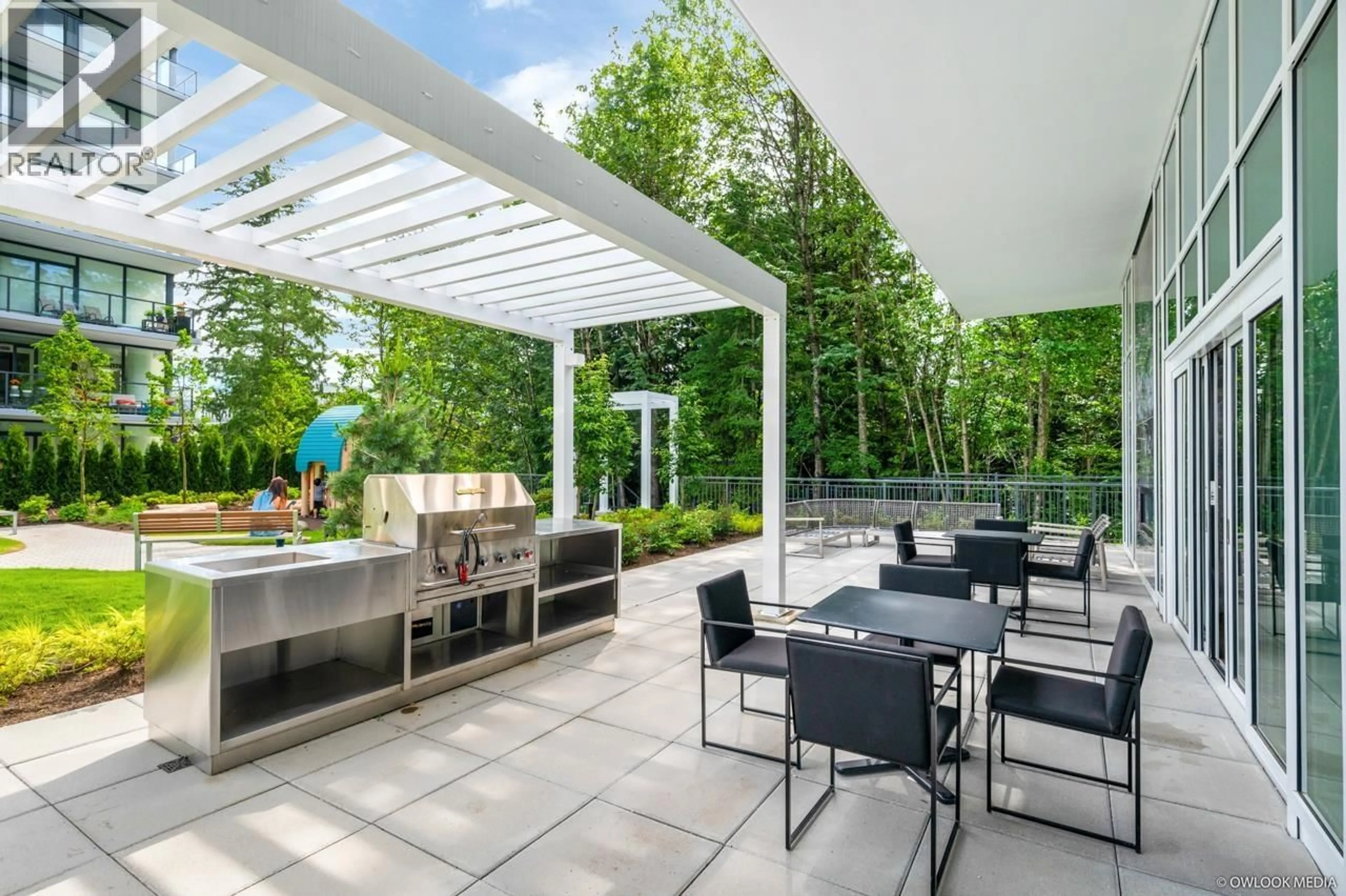 Patio, street for 1704 - 595 AUSTIN AVENUE, Coquitlam British Columbia V3K0G7