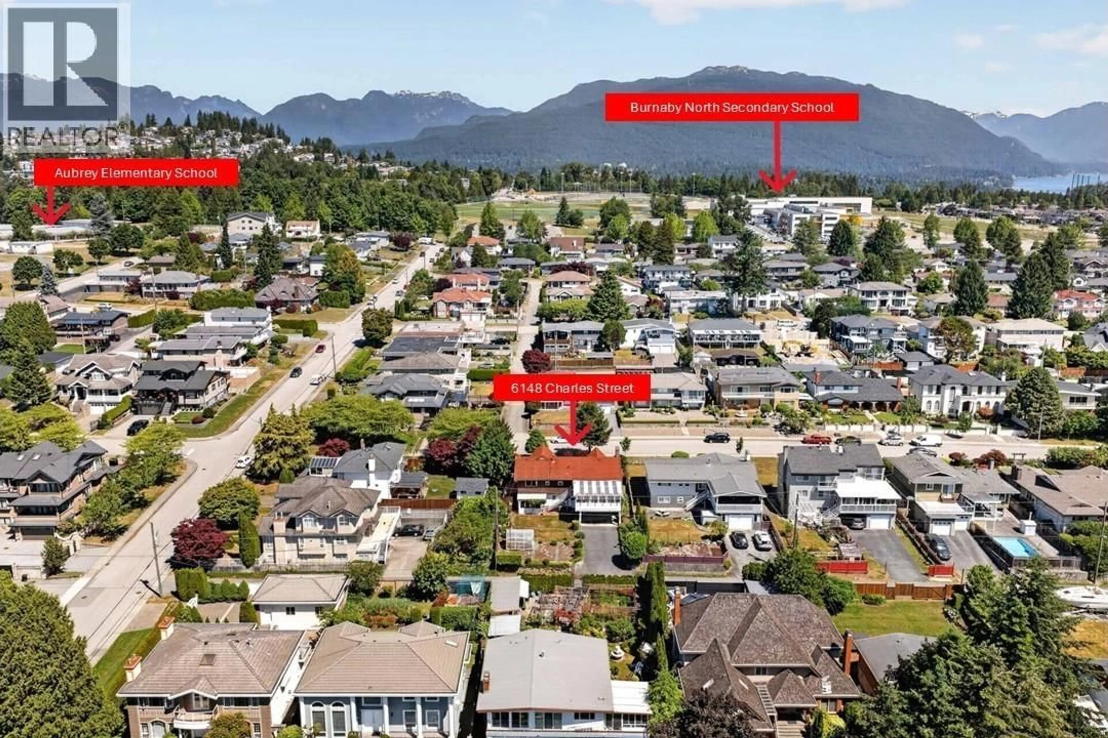 A pic from outside/outdoor area/front of a property/back of a property/a pic from drone, mountain view for 6148 CHARLES STREET, Burnaby British Columbia V5B2G8