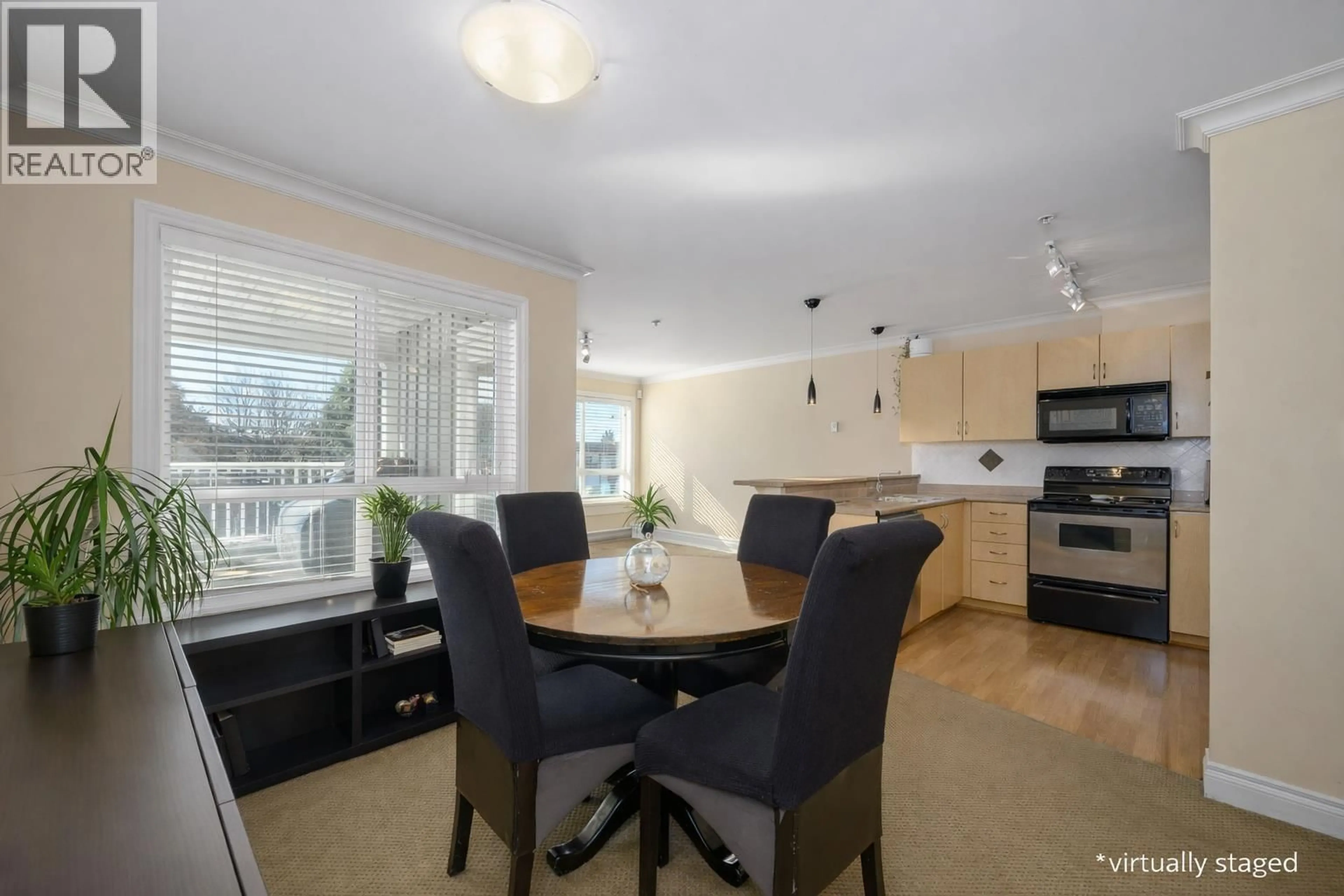 Open concept kitchen, unknown for 201 - 128 21ST STREET, North Vancouver British Columbia V7M1Y9