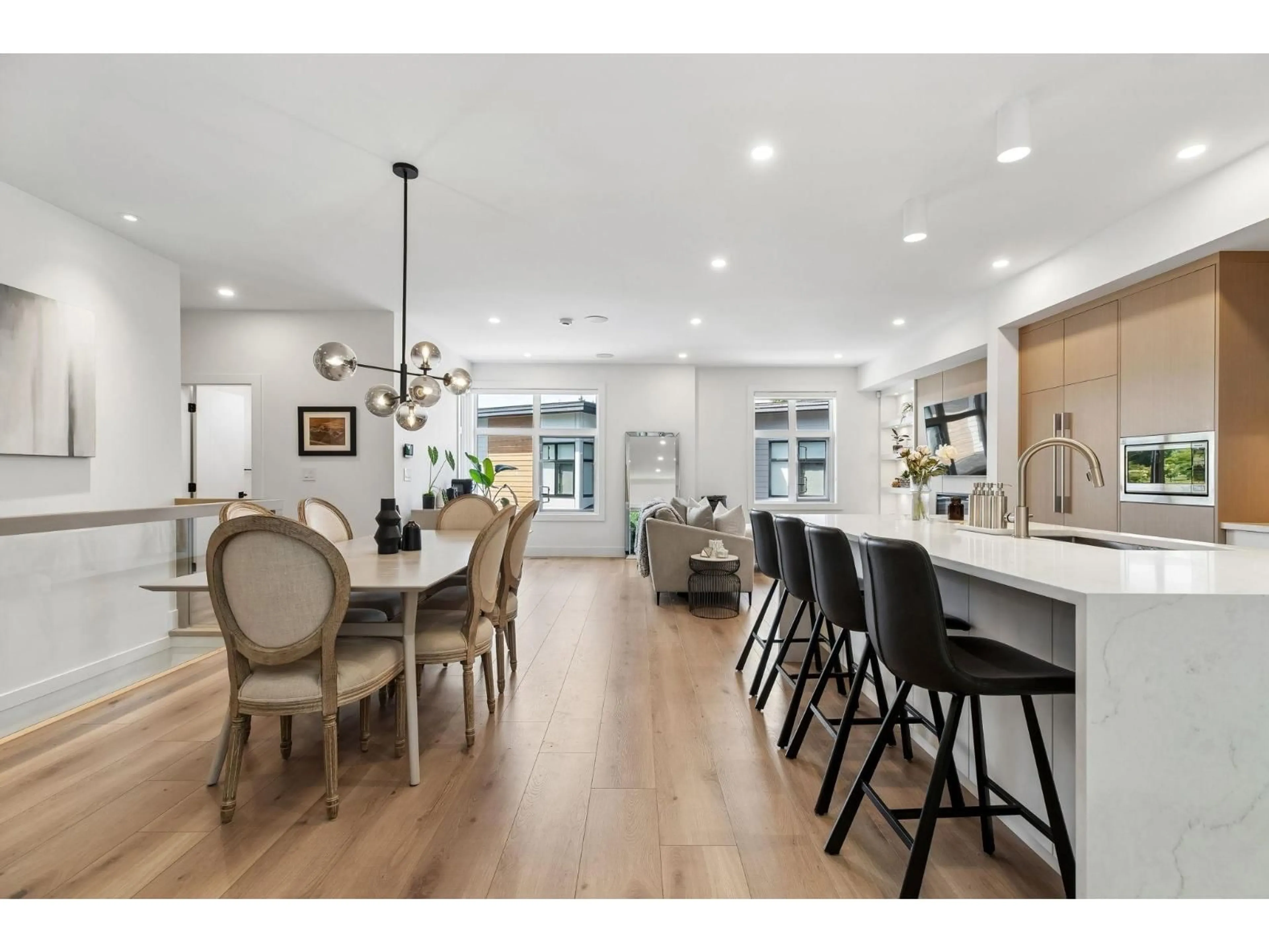 Open concept kitchen, wood/laminate floor for 7 - 3075 160 STREET, Surrey British Columbia V3Z0N6