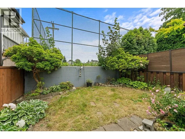 266 32ND AVENUE, Vancouver 4