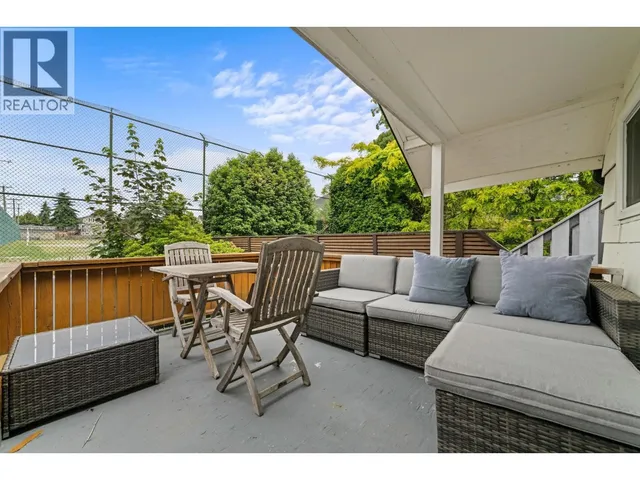 266 32ND AVENUE, Vancouver 5
