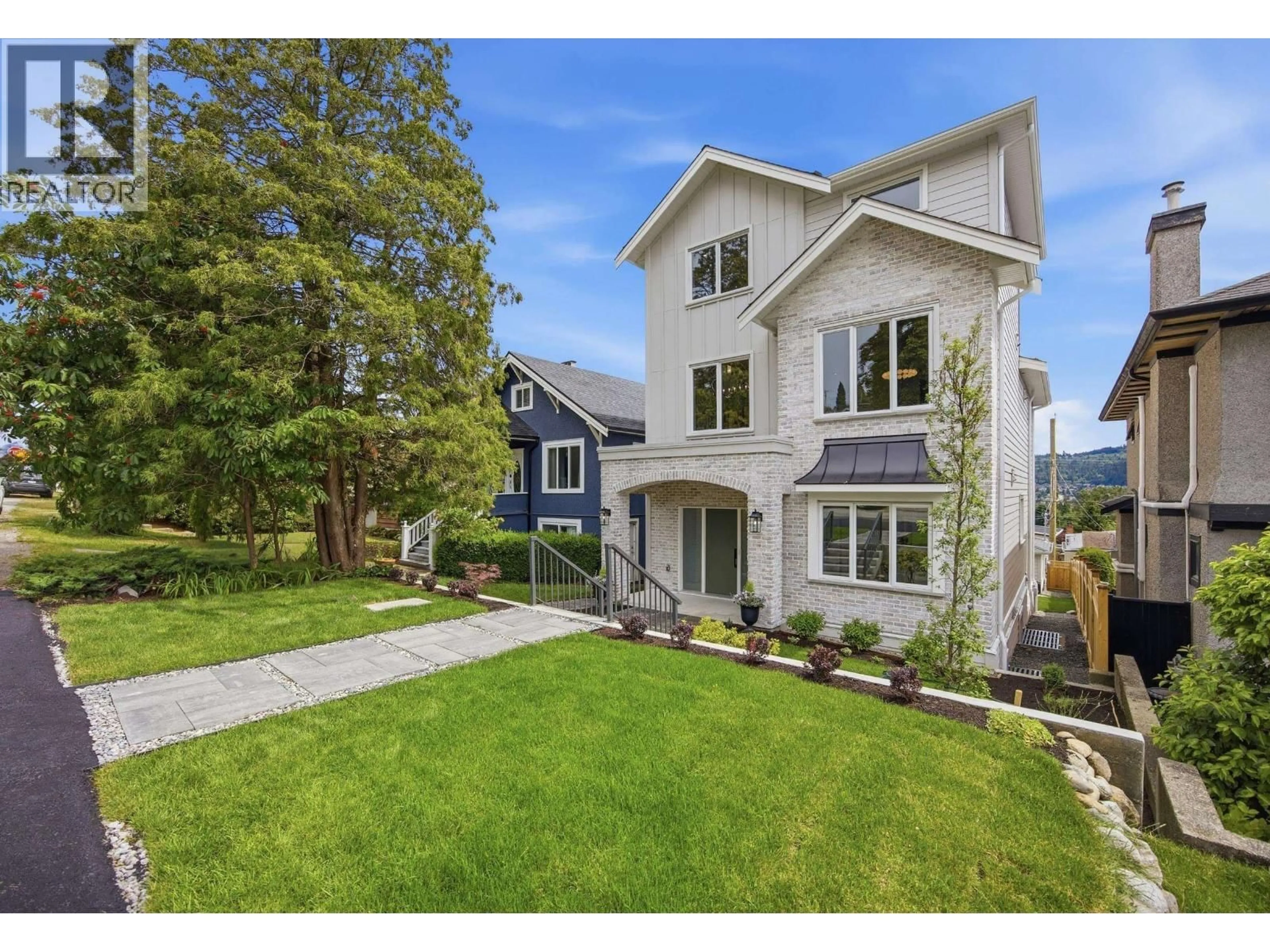 Unknown for 40 SEA AVENUE, Burnaby British Columbia V5B3W6