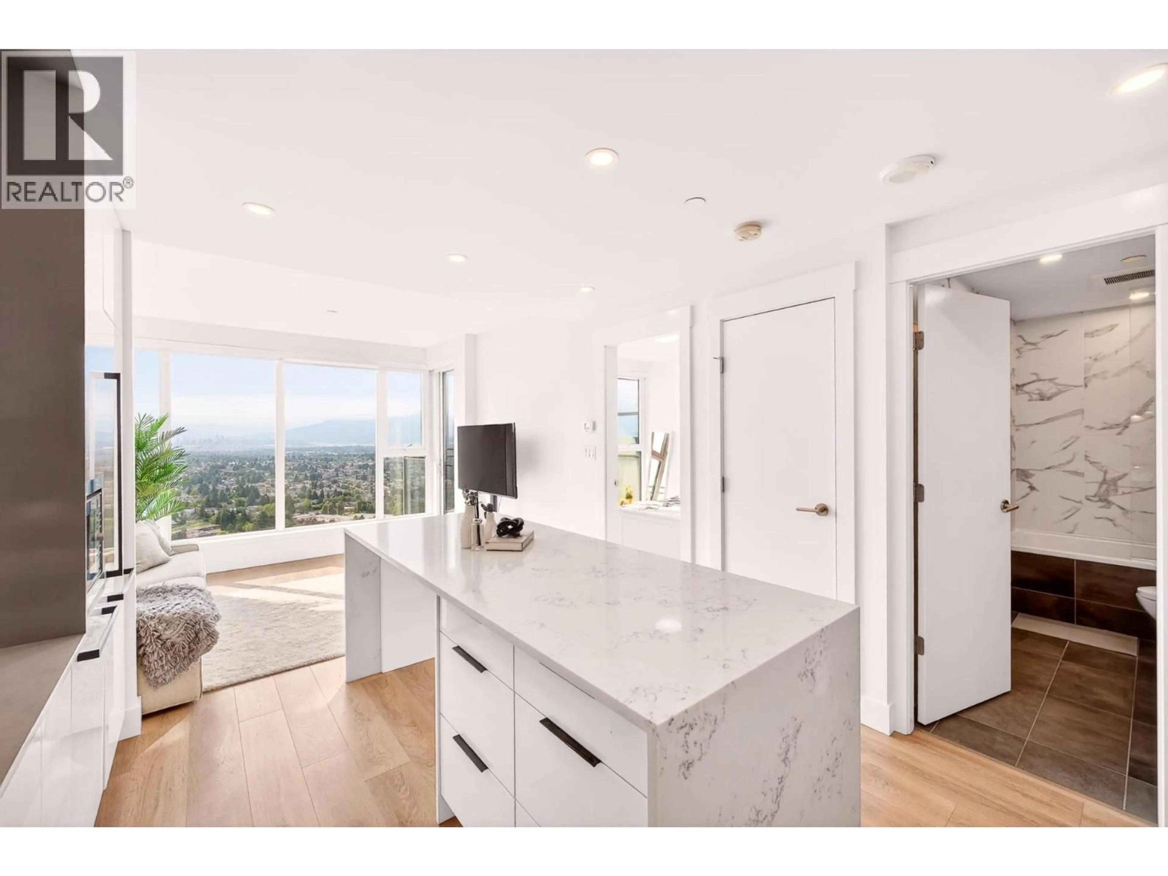 Open concept kitchen, unknown for 3606 - 4711 HAZEL STREET, Burnaby British Columbia V5H0J9