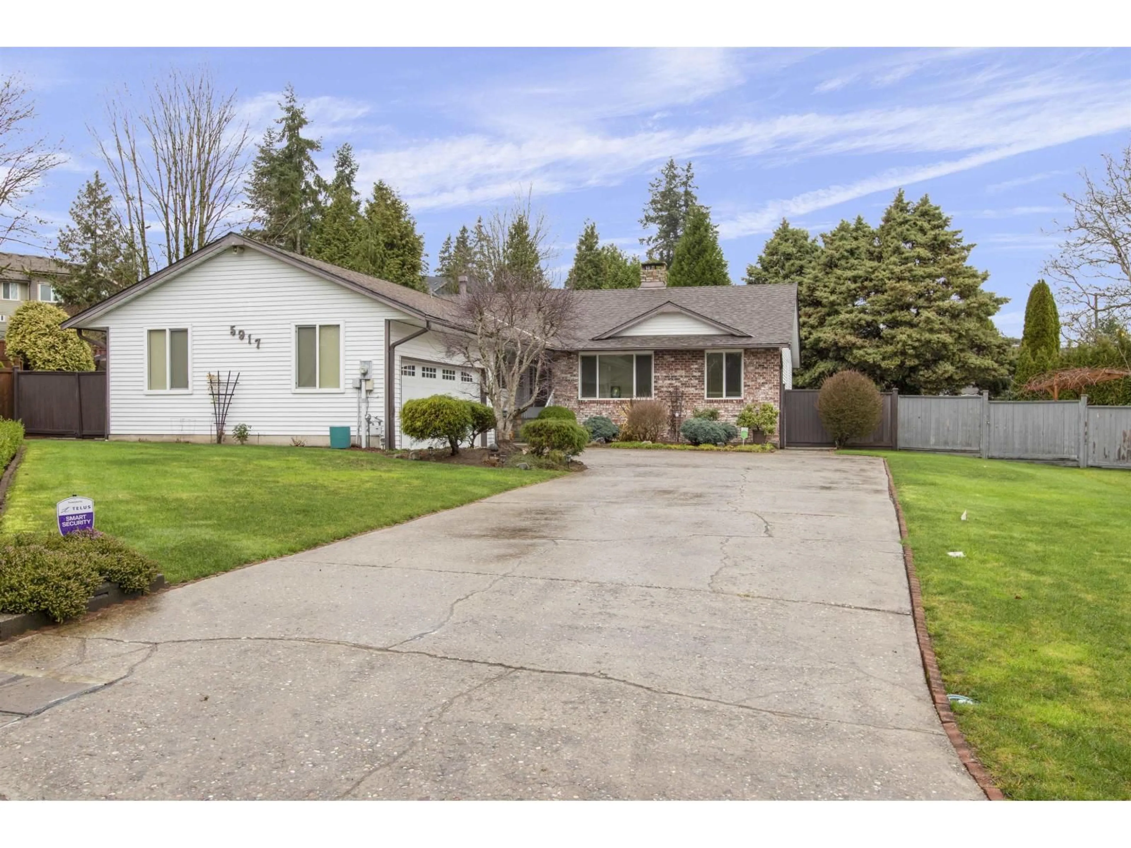 Home with vinyl exterior material, street for 5917 KILDARE PLACE, Surrey British Columbia V3S6B2