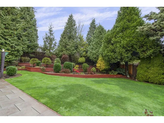 5917 KILDARE PLACE, Surrey 5