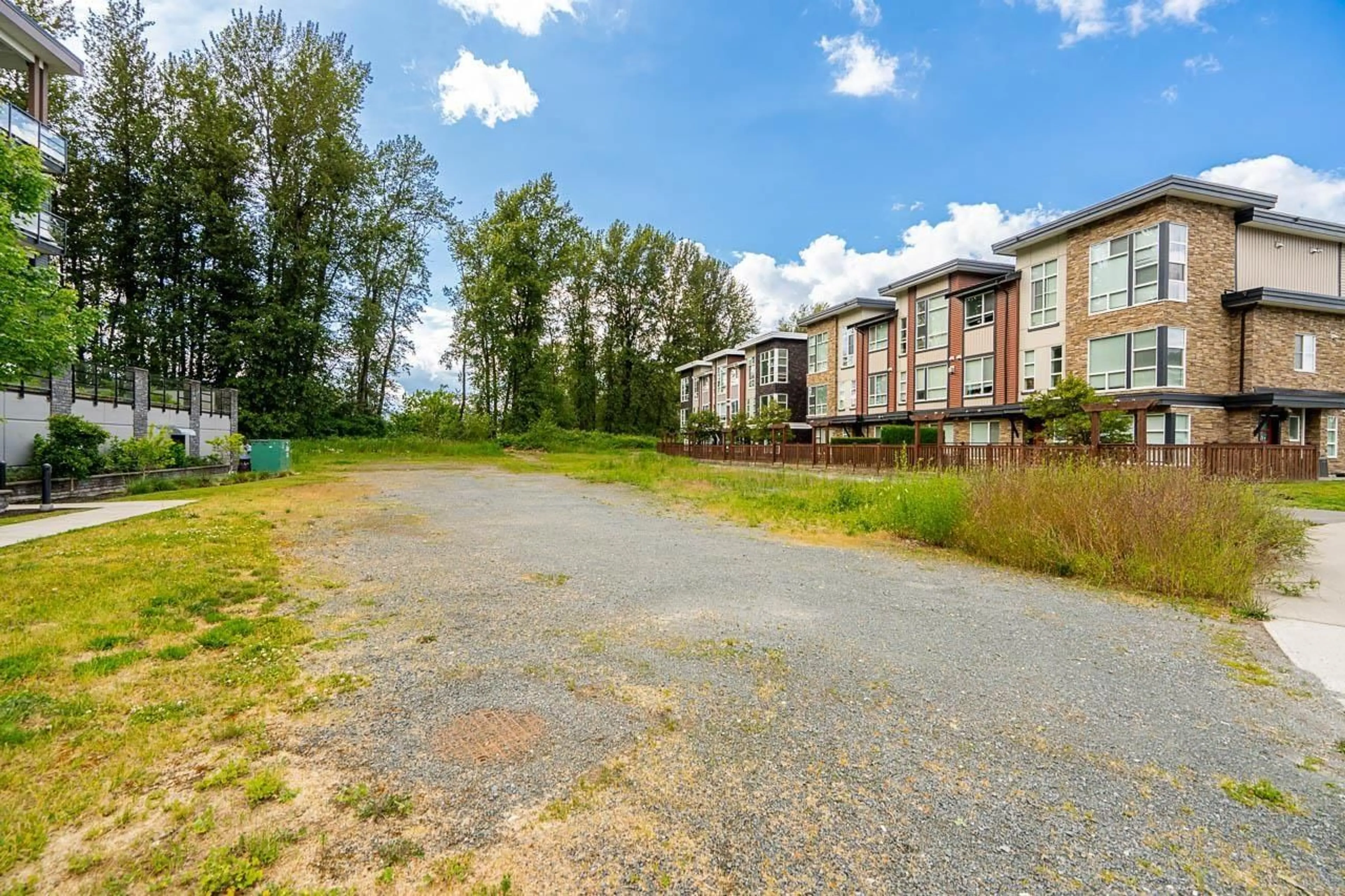 A pic from outside/outdoor area/front of a property/back of a property/a pic from drone, unknown for 307 - 45562 AIRPORT ROAD, Chilliwack British Columbia V2P0J8