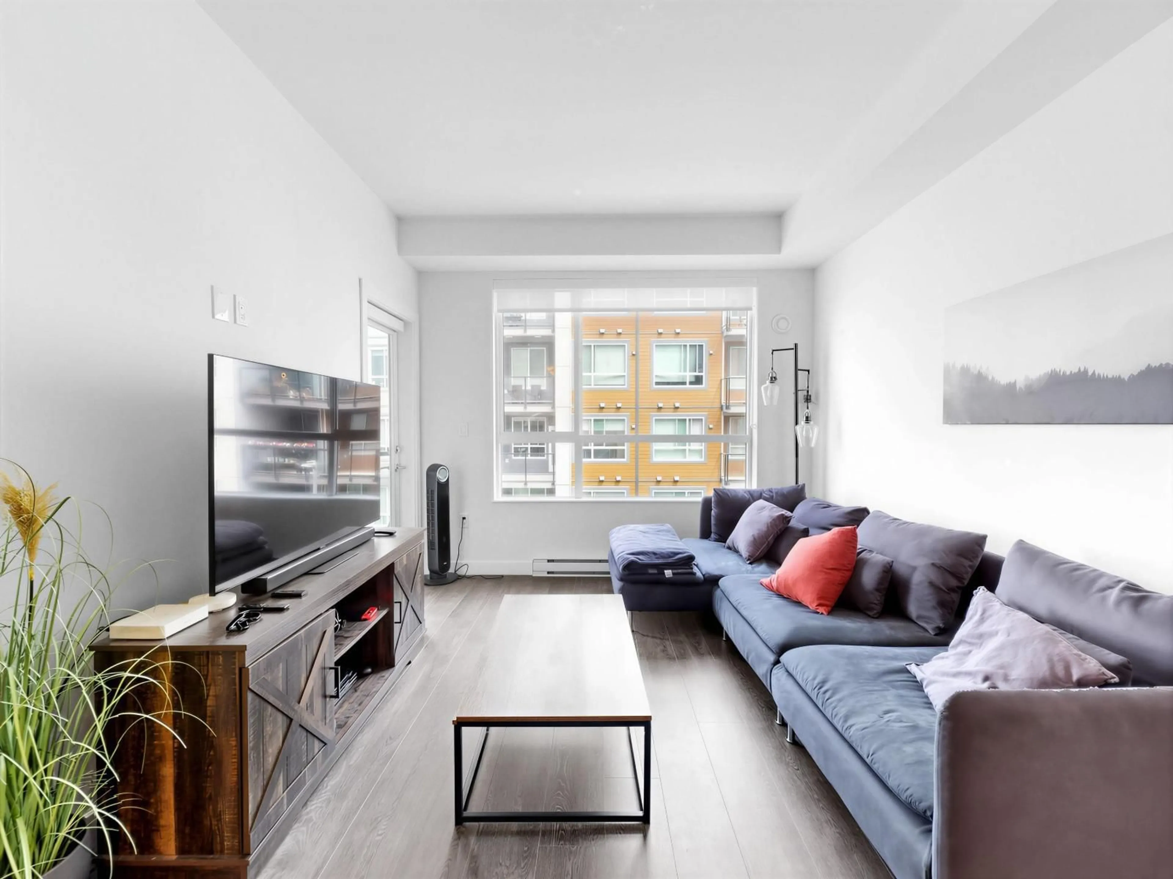 Living room with furniture, unknown for A319 - 20834 80 AVENUE, Langley British Columbia V2Y3M4