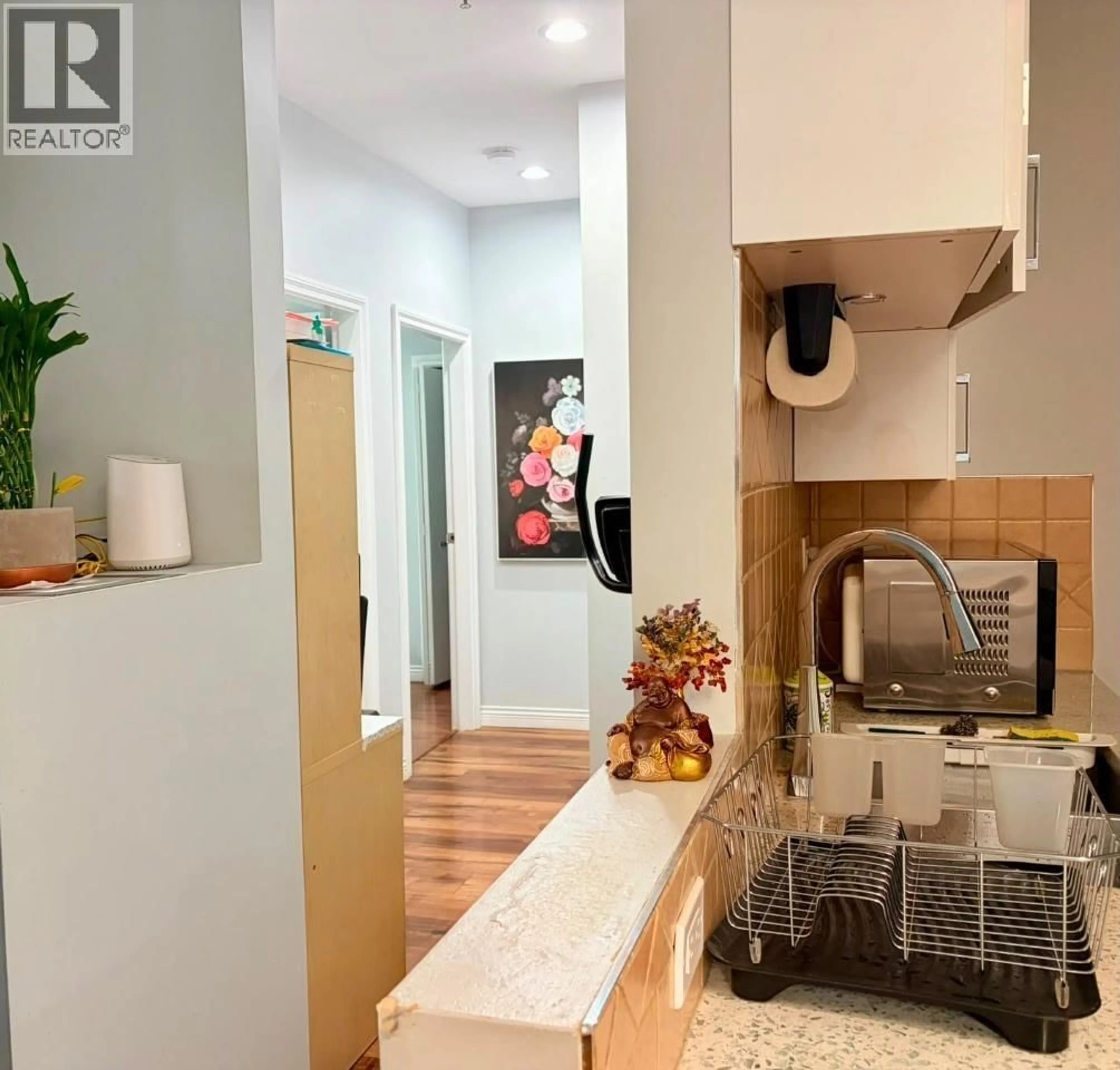 Unknown for 203 - 6460 MAIN STREET, Vancouver British Columbia V5W2V4