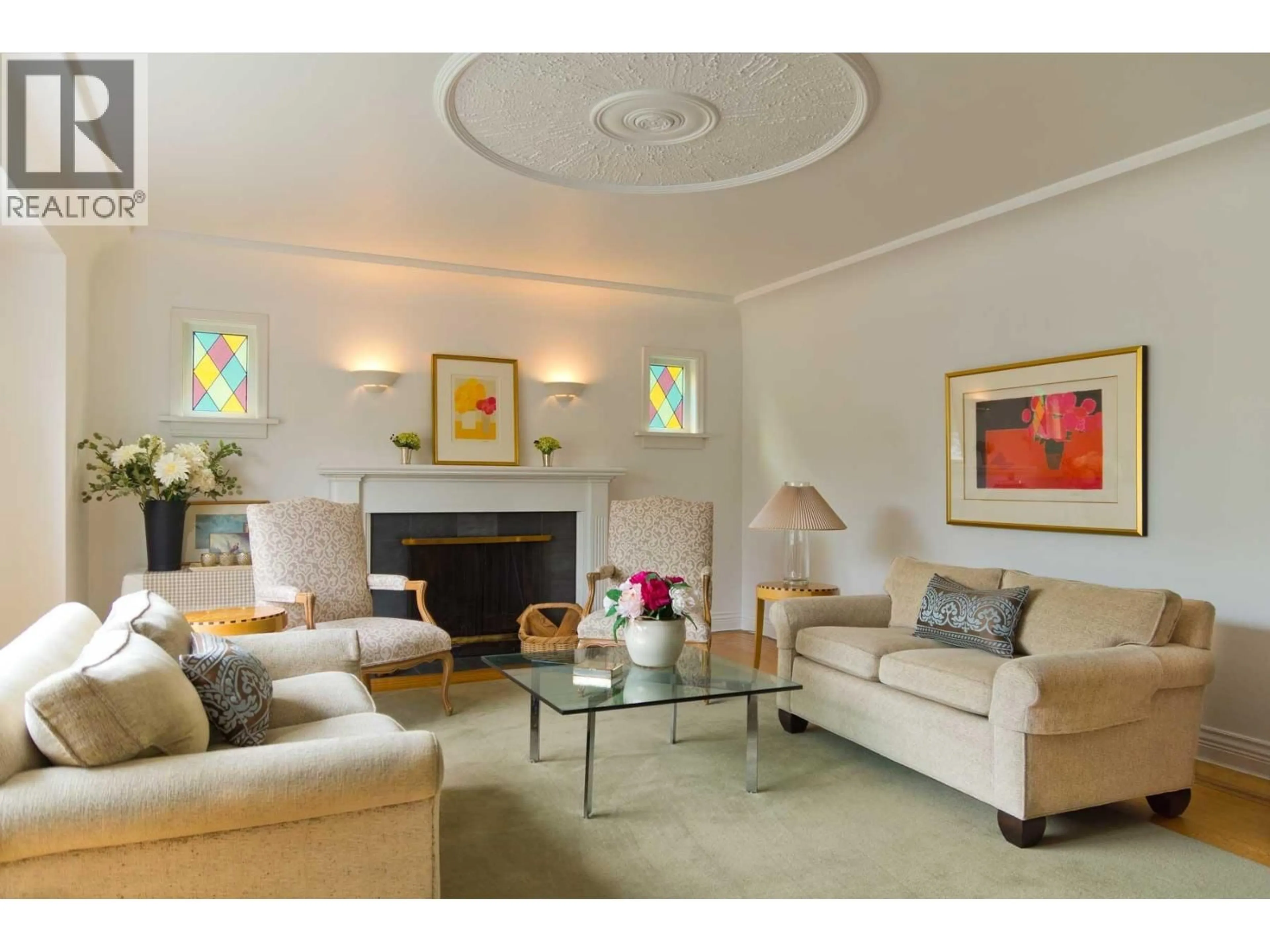 Living room with furniture, unknown for 3755 DUNBAR STREET, Vancouver British Columbia V6S2C8