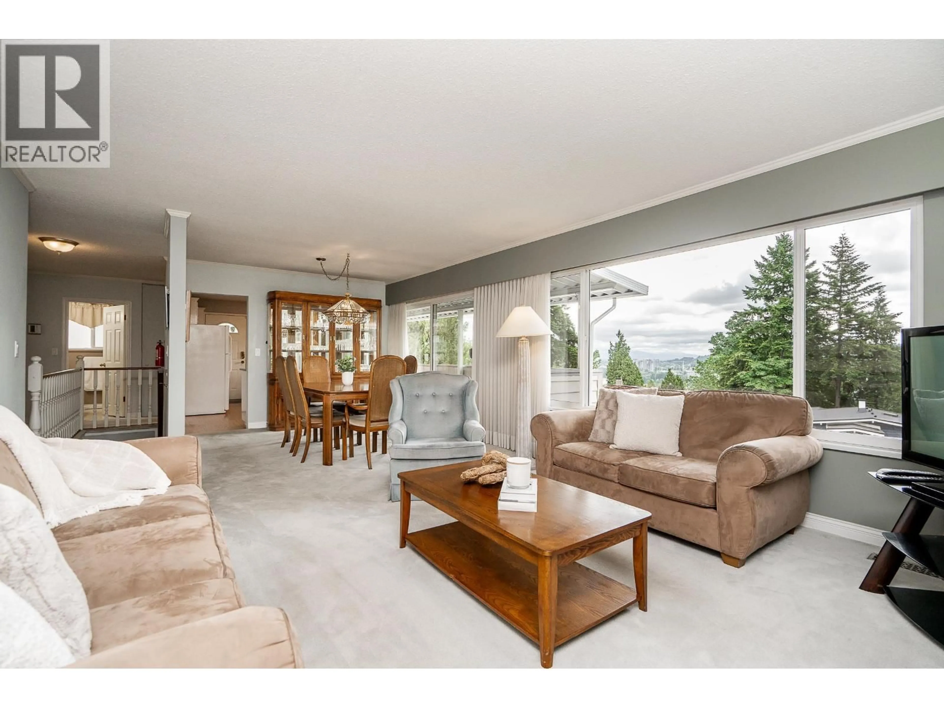 Living room with furniture, unknown for 259 COLLEGE PARK WAY, Port Moody British Columbia V3H1S5