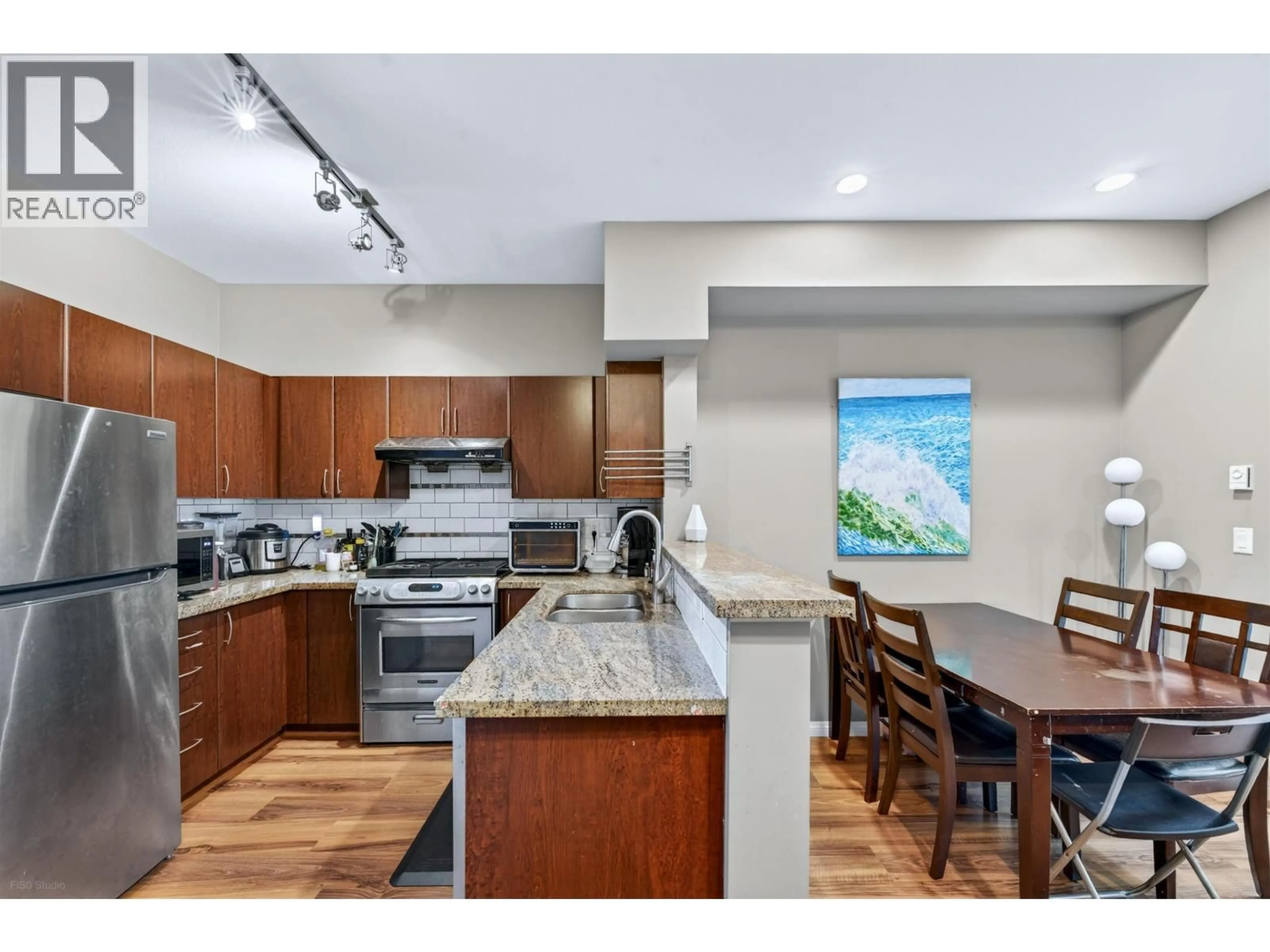 Open concept kitchen, unknown for 21 - 9308 KEEFER AVENUE, Richmond British Columbia V6Y4K9