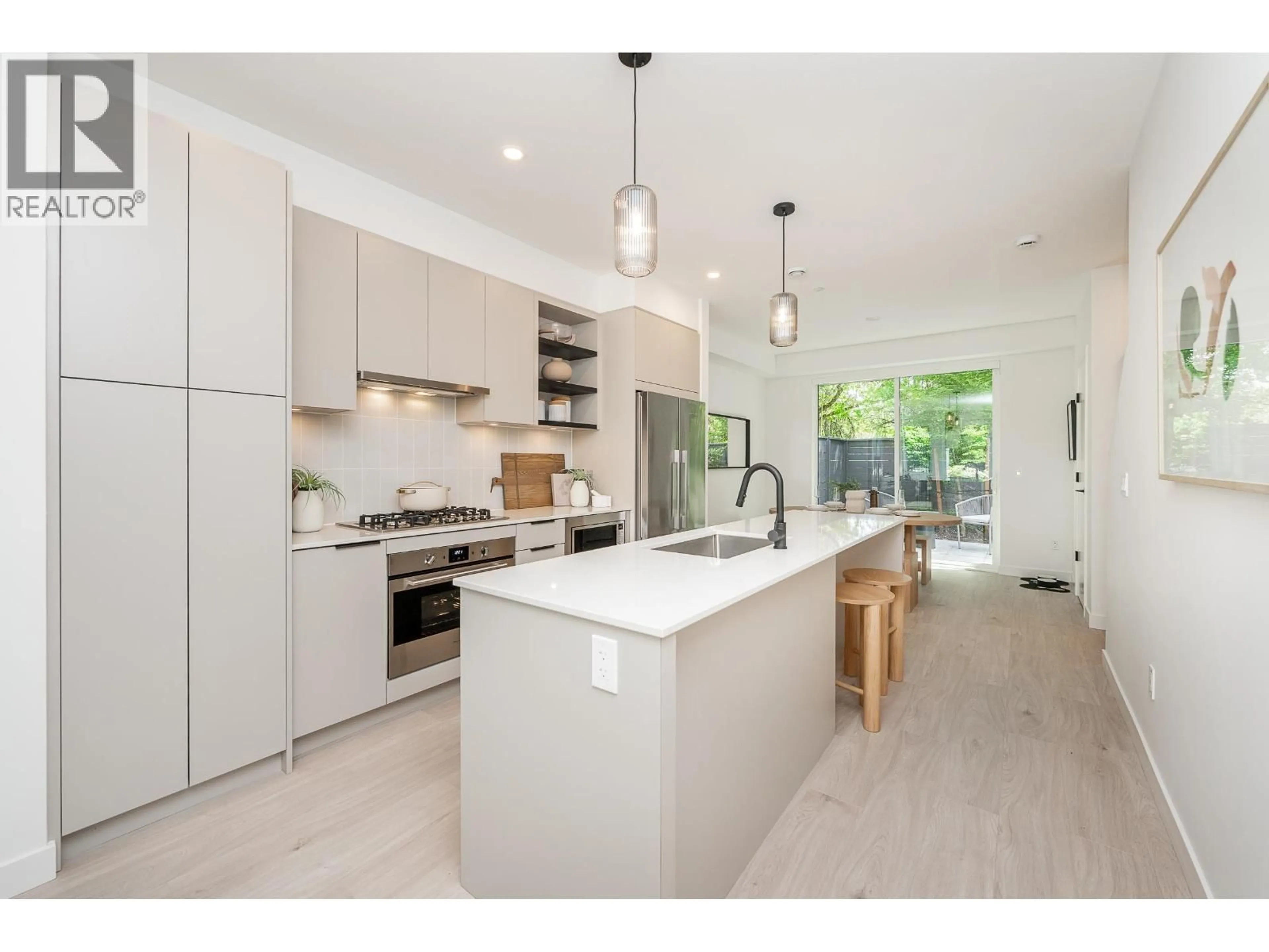 Contemporary kitchen, unknown for 130 - 921 GRANT STREET, Coquitlam British Columbia V3J0S2