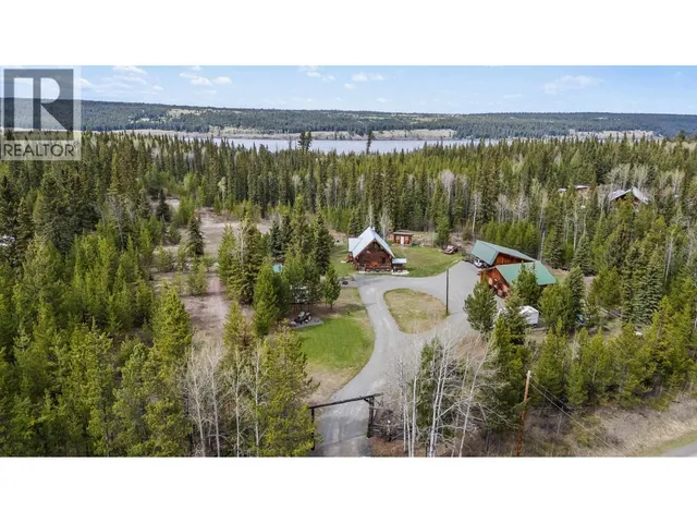 6483 HORSE LAKE ROAD, Lone Butte 2
