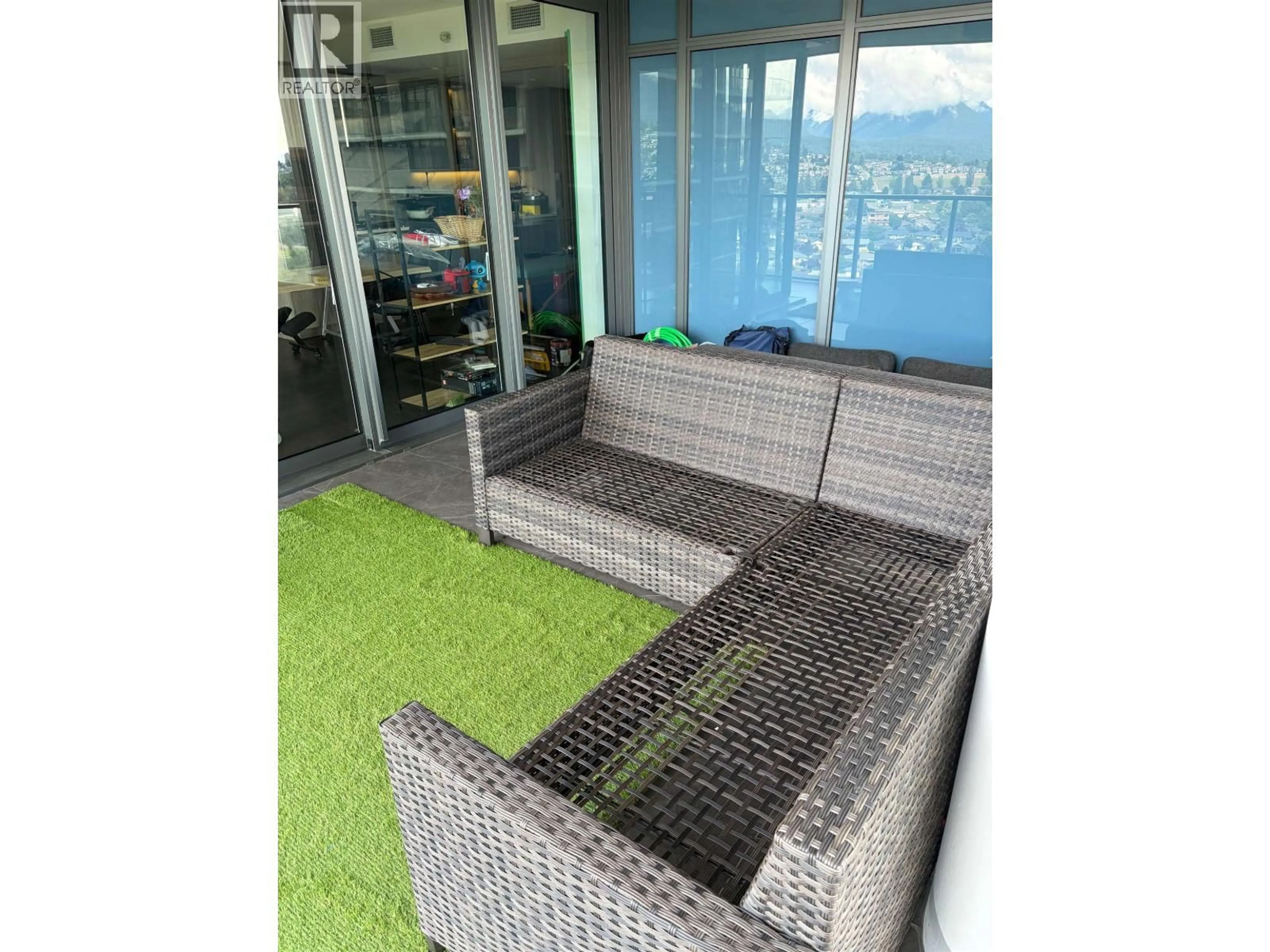 Patio, unknown for 3004 - 4890 LOUGHEED HIGHWAY, Burnaby British Columbia V5C0N2