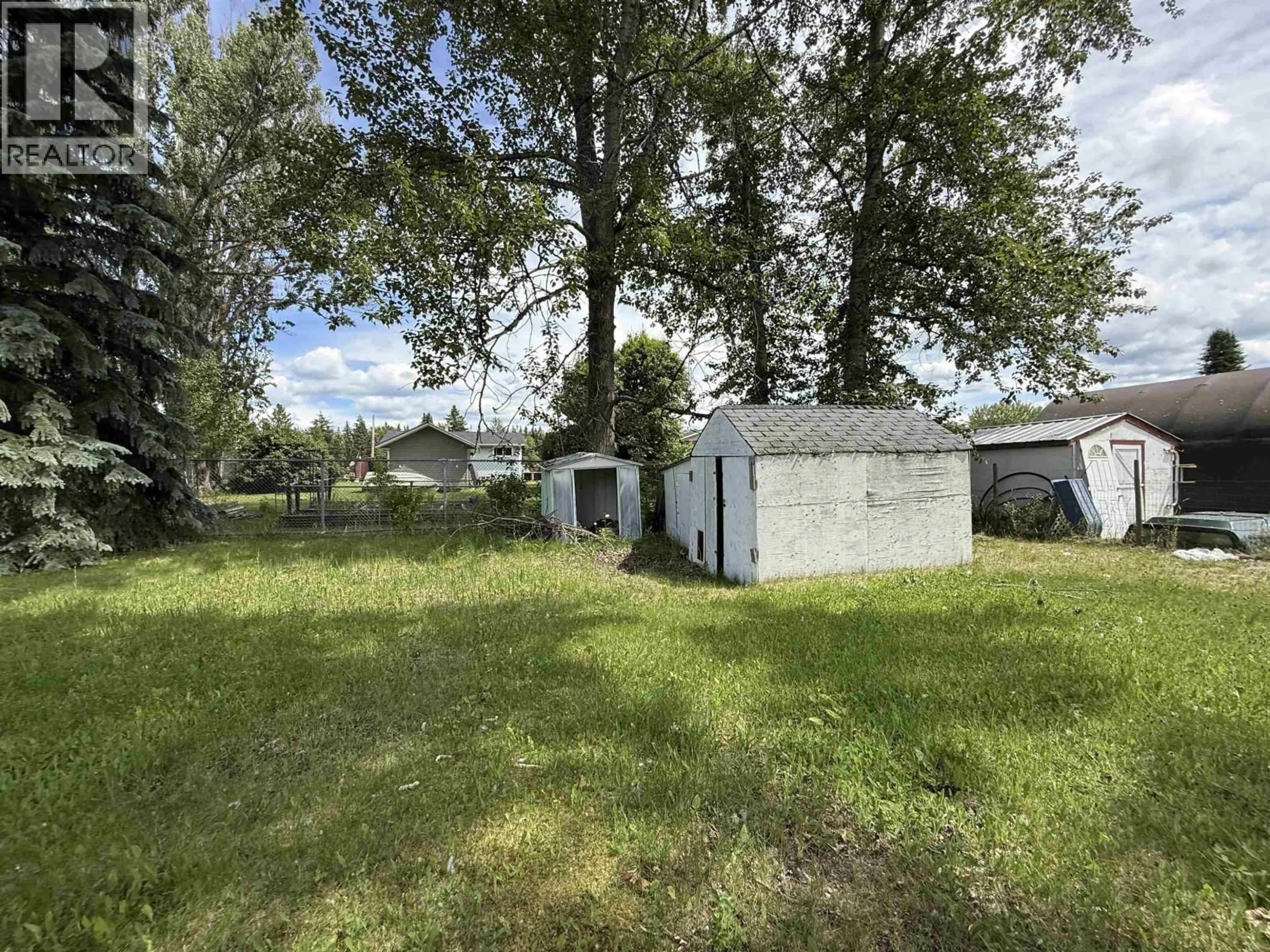 Shed for 1038 MOUNTAIN ASH ROAD, Red Bluff / Dragon Lake British Columbia V2J3V7