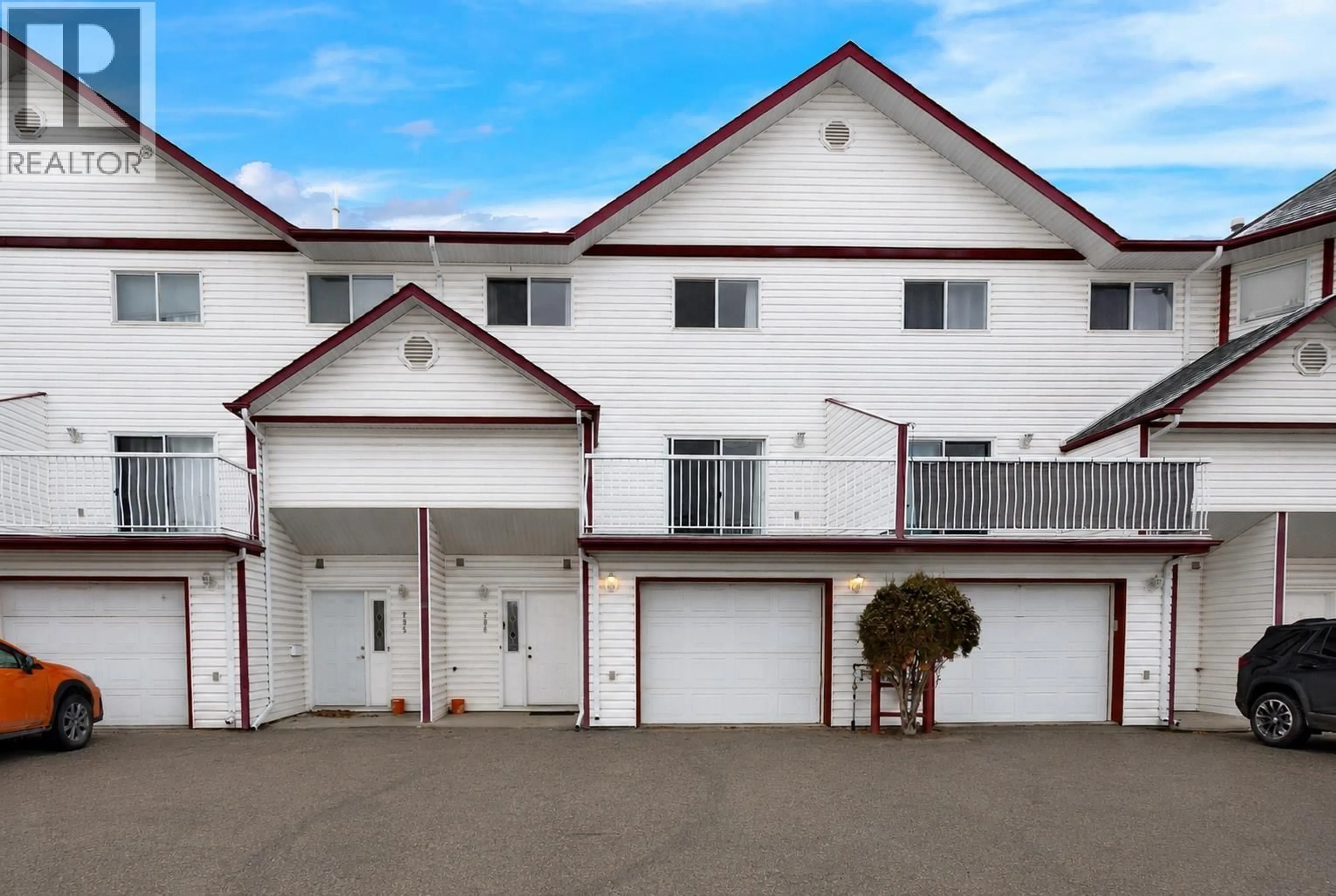 Home with vinyl exterior material, unknown for 206 - 3363 WESTWOOD DRIVE, Prince George British Columbia V2N1S4