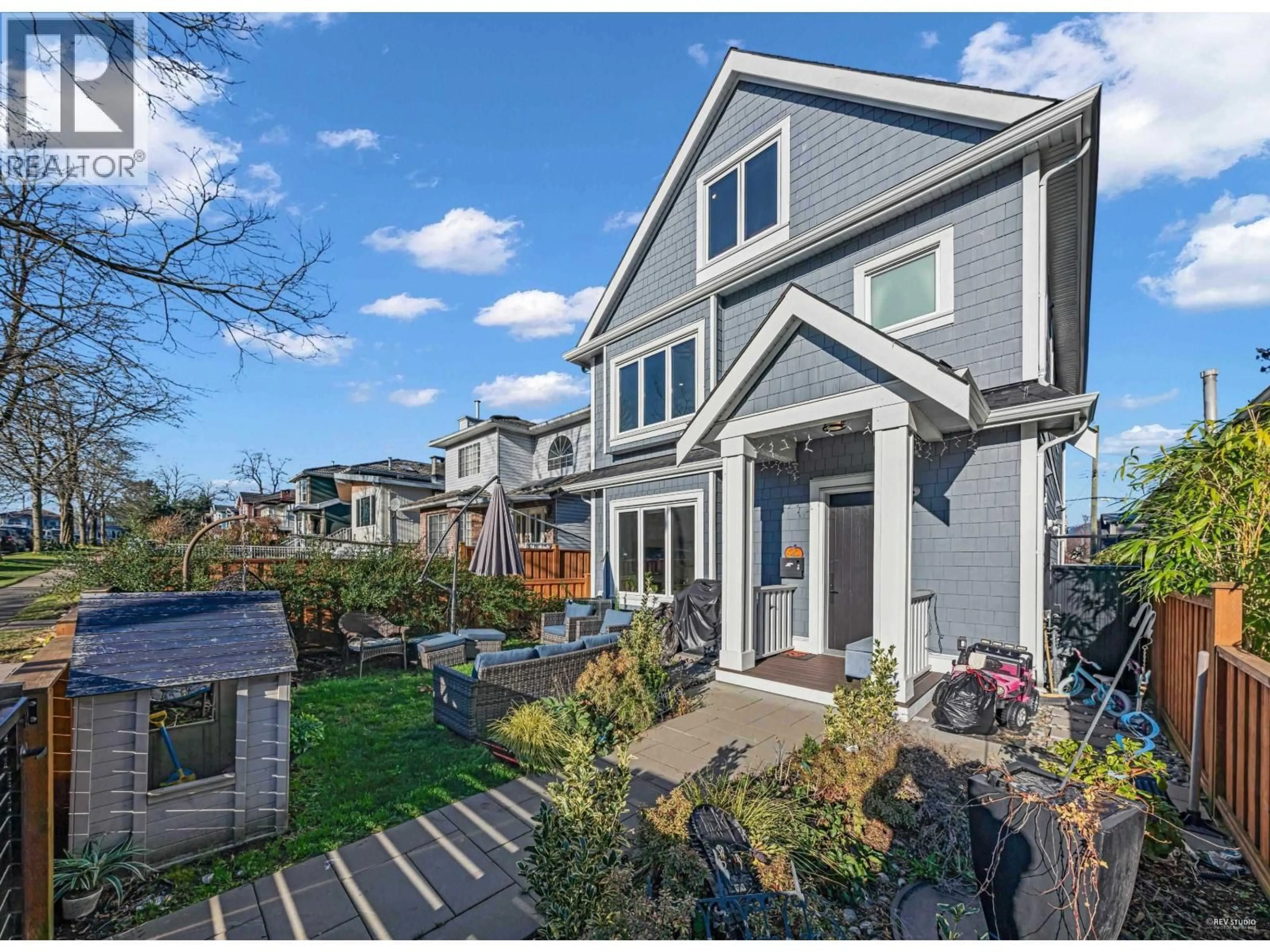 Unknown for 1907 40TH AVENUE, Vancouver British Columbia V5P1J1