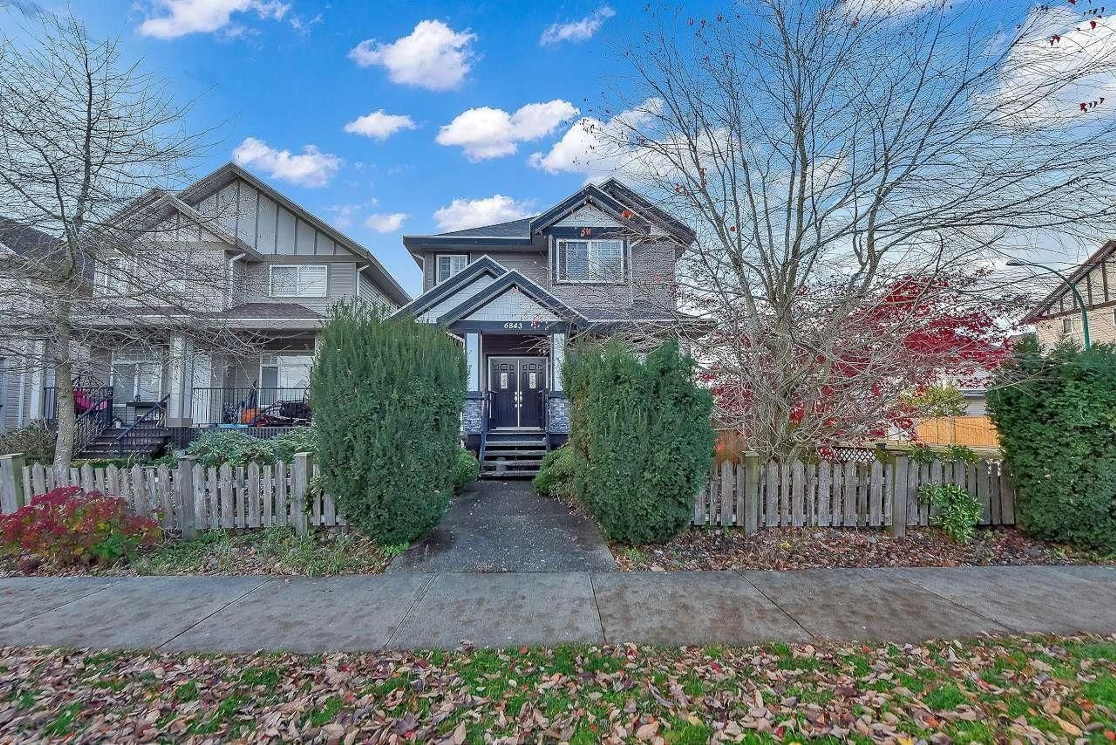 A pic from outside/outdoor area/front of a property/back of a property/a pic from drone, street for 6843 192ND STREET, Surrey British Columbia V4N0Z6