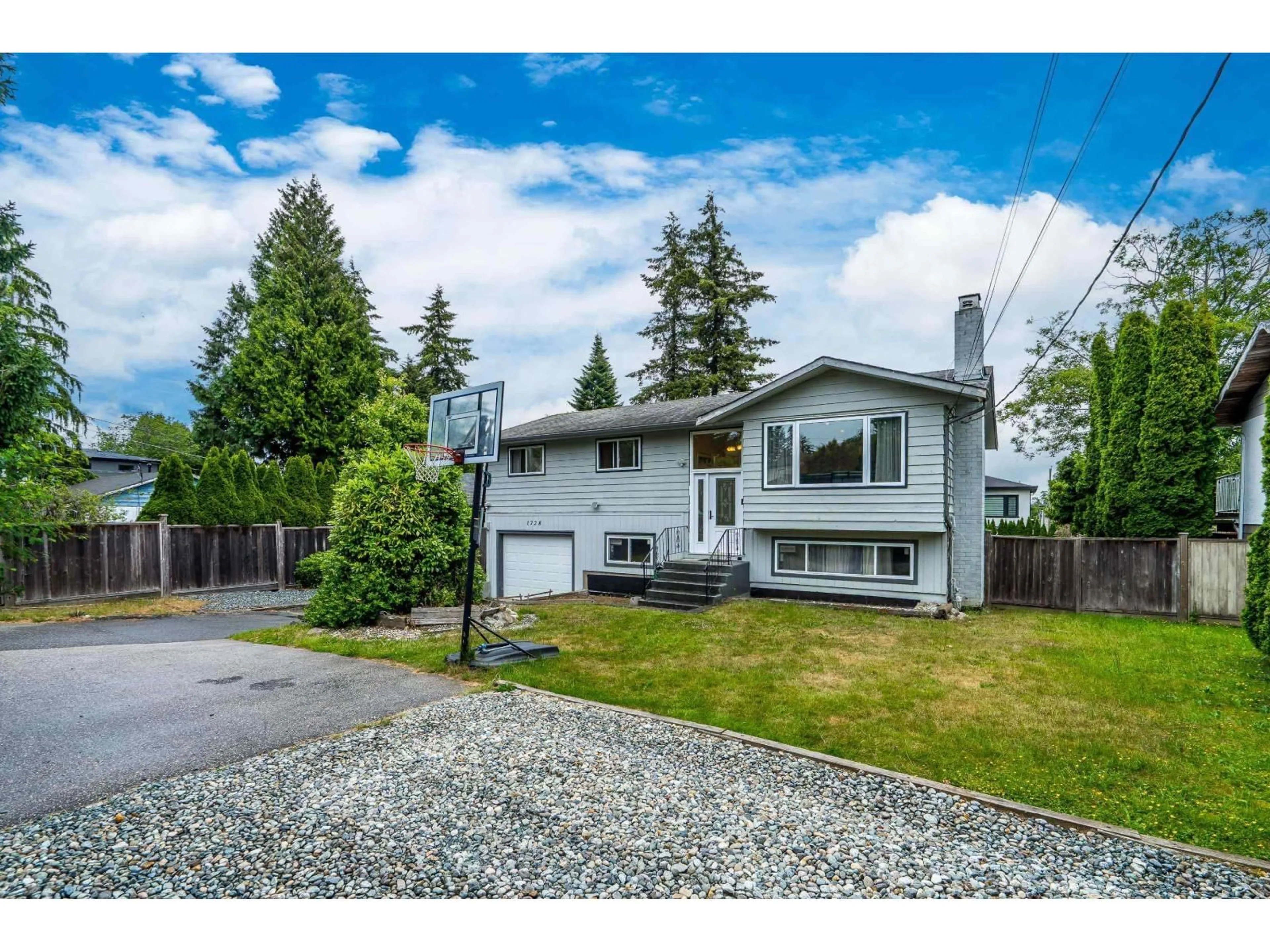 A pic from outside/outdoor area/front of a property/back of a property/a pic from drone, street for 1728 156 STREET, Surrey British Columbia V4A4T1