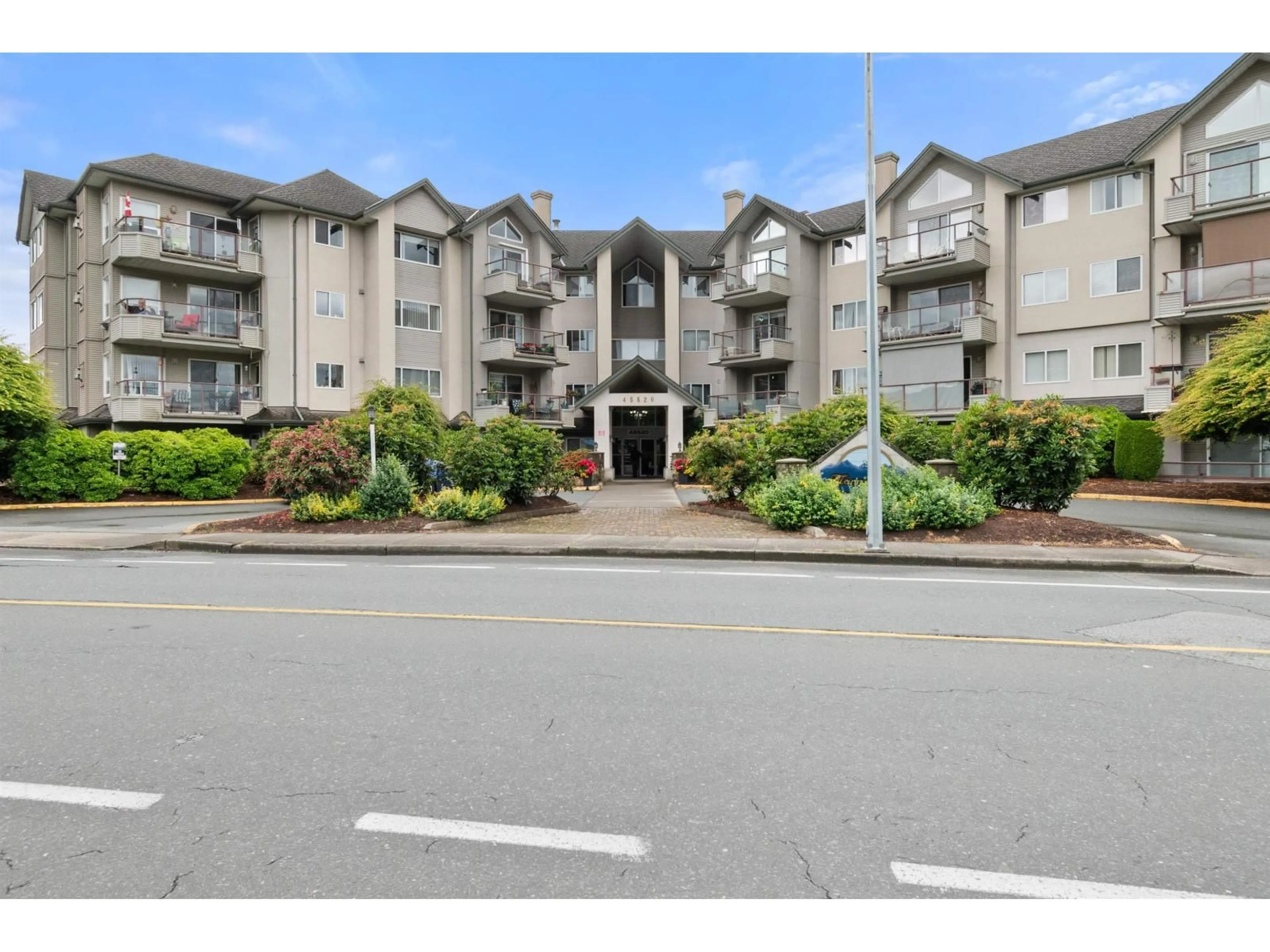 Unknown for 206 - 45520 KNIGHT ROAD, Chilliwack British Columbia V2R3Z2