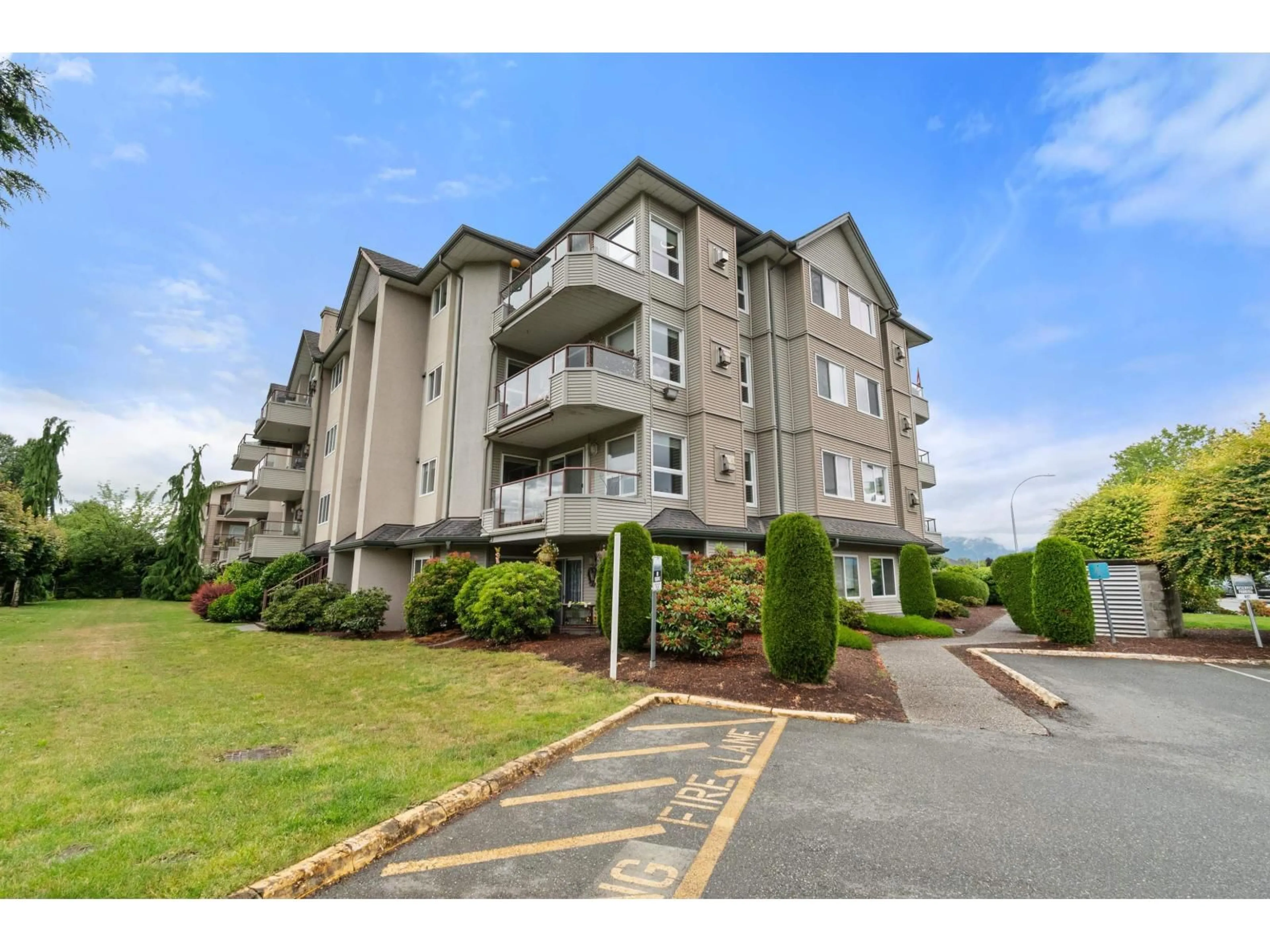 Unknown for 206 - 45520 KNIGHT ROAD, Chilliwack British Columbia V2R3Z2