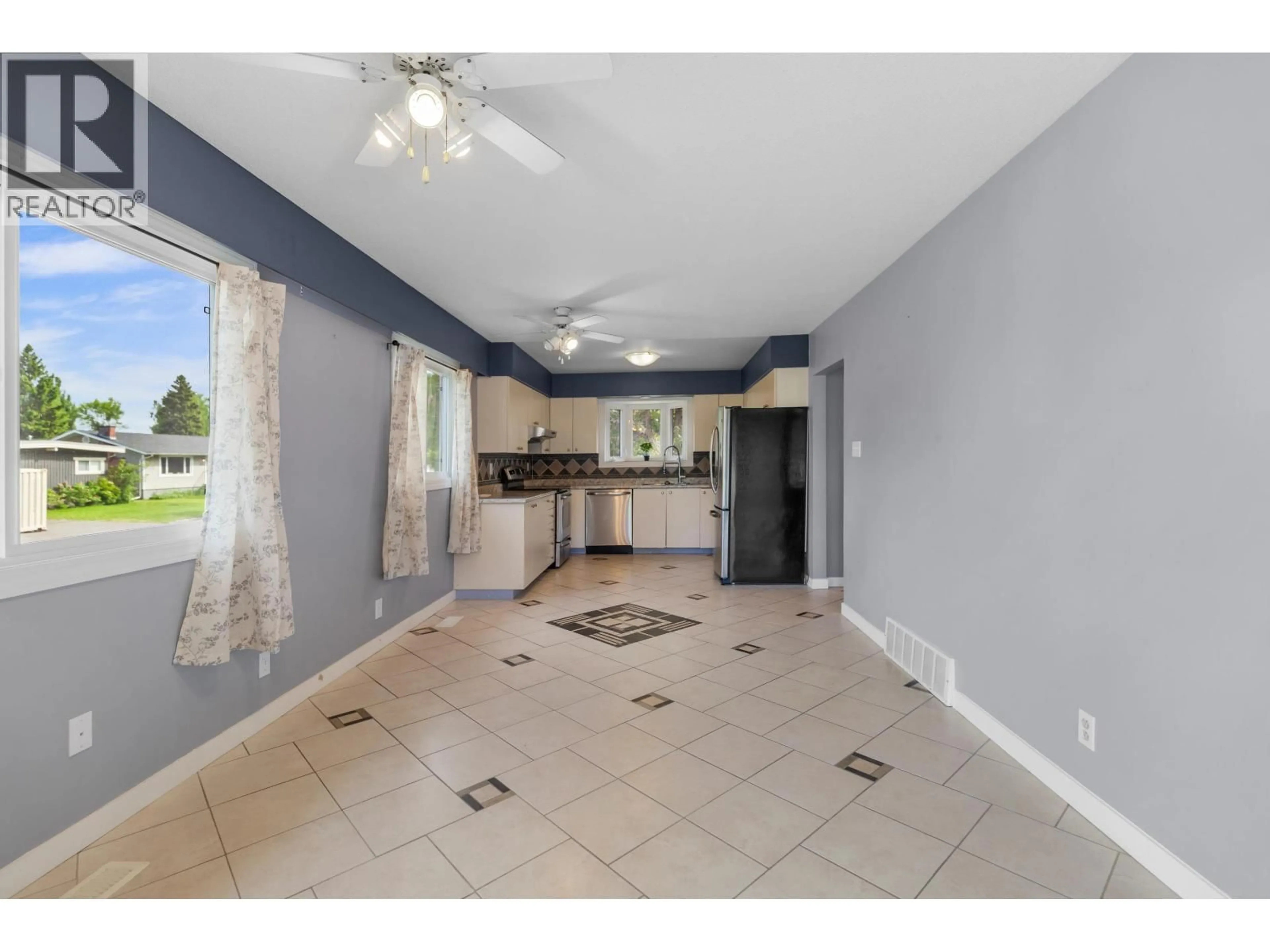Unknown for 1801 GARDEN DRIVE, Prince George British Columbia V2M2V9